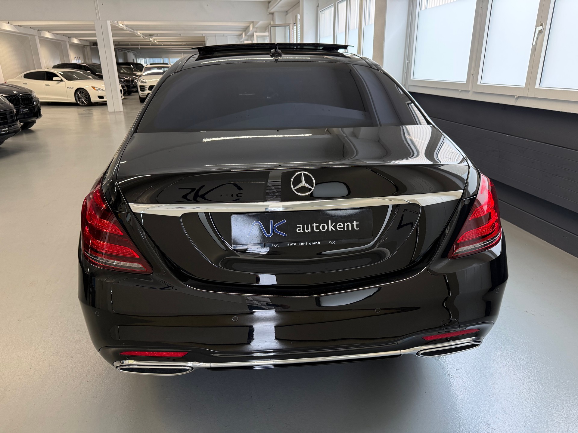 MERCEDES-BENZ S 400 d L 4Matic AMG Line 9G-Tronic-image-5