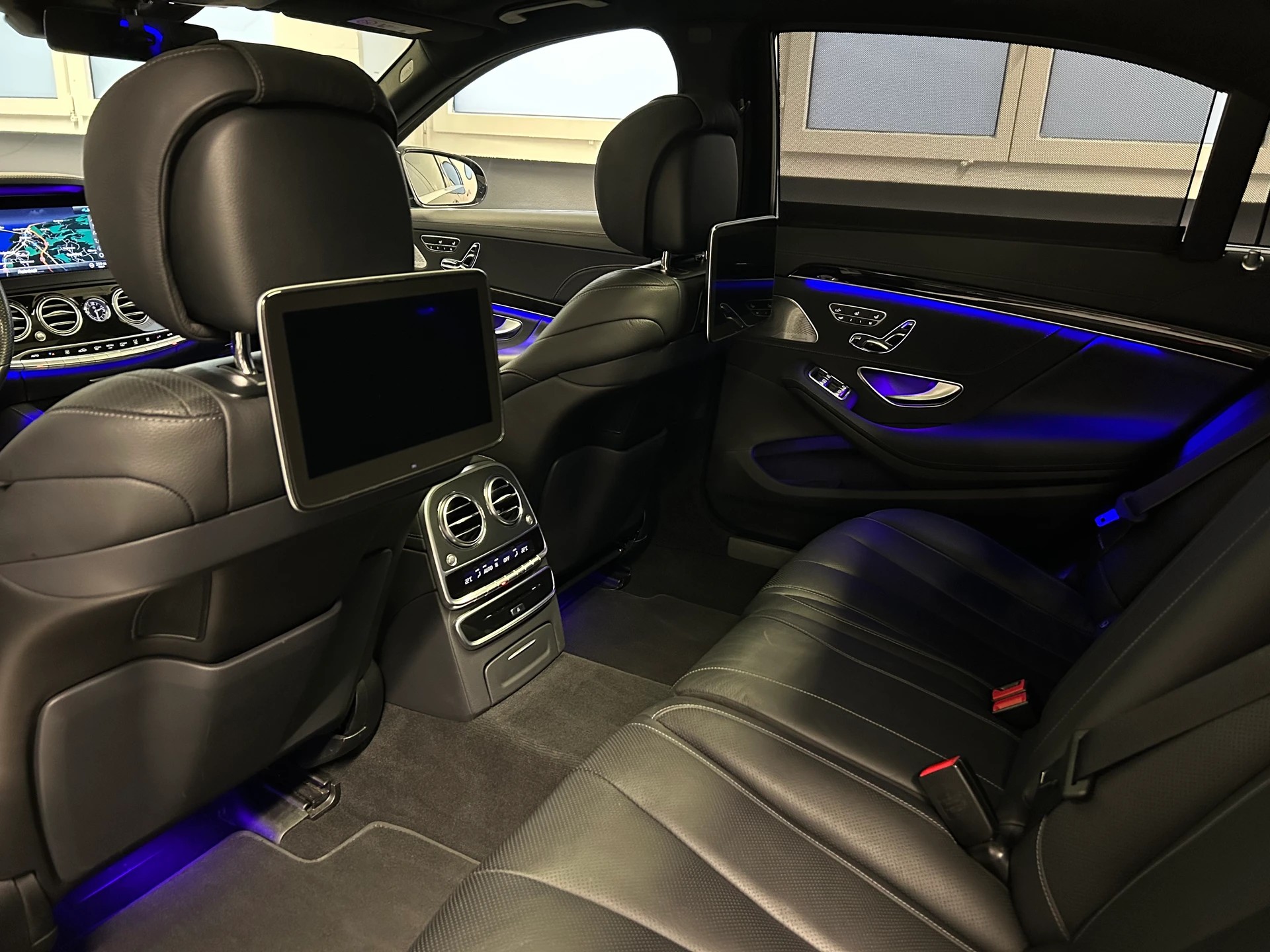 MERCEDES-BENZ S 400 d L 4Matic AMG Line 9G-Tronic-image-16