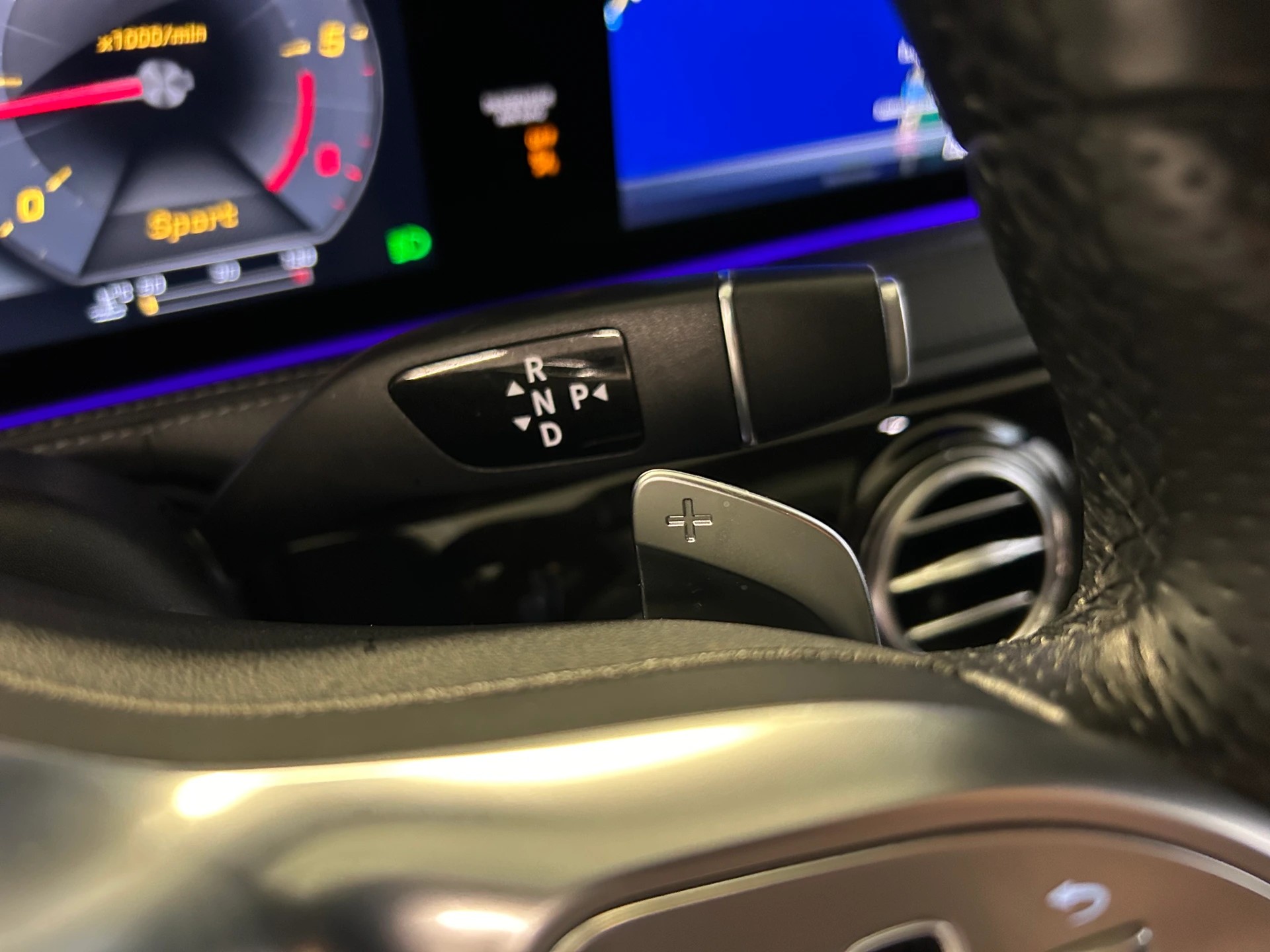 MERCEDES-BENZ S 400 d L 4Matic AMG Line 9G-Tronic-image-9
