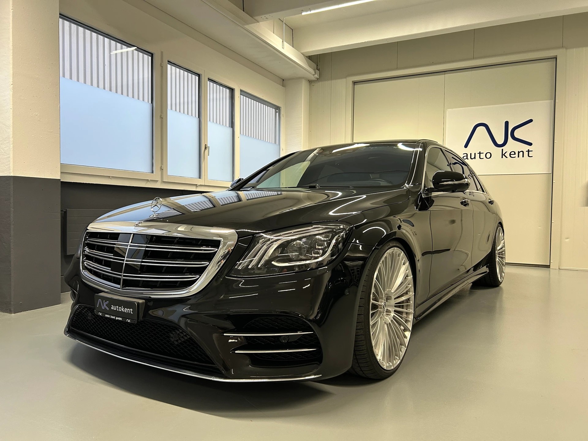 MERCEDES-BENZ S 400 d L 4Matic AMG Line 9G-Tronic-image-0