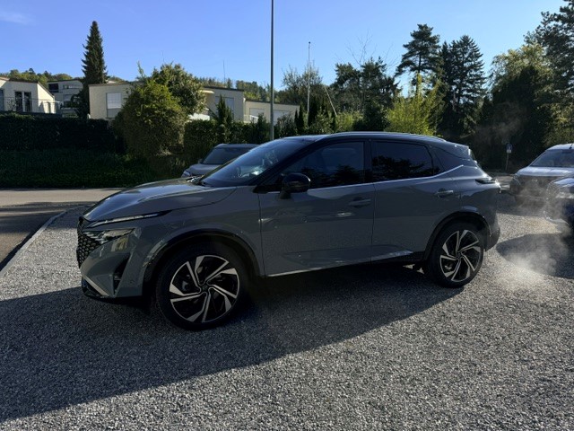 NISSAN Qashqai 1.5 VC-T Tekna+
