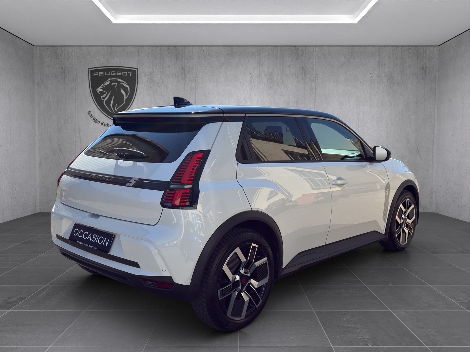 RENAULT R5 E-Tech Comfort Range techno-image-4