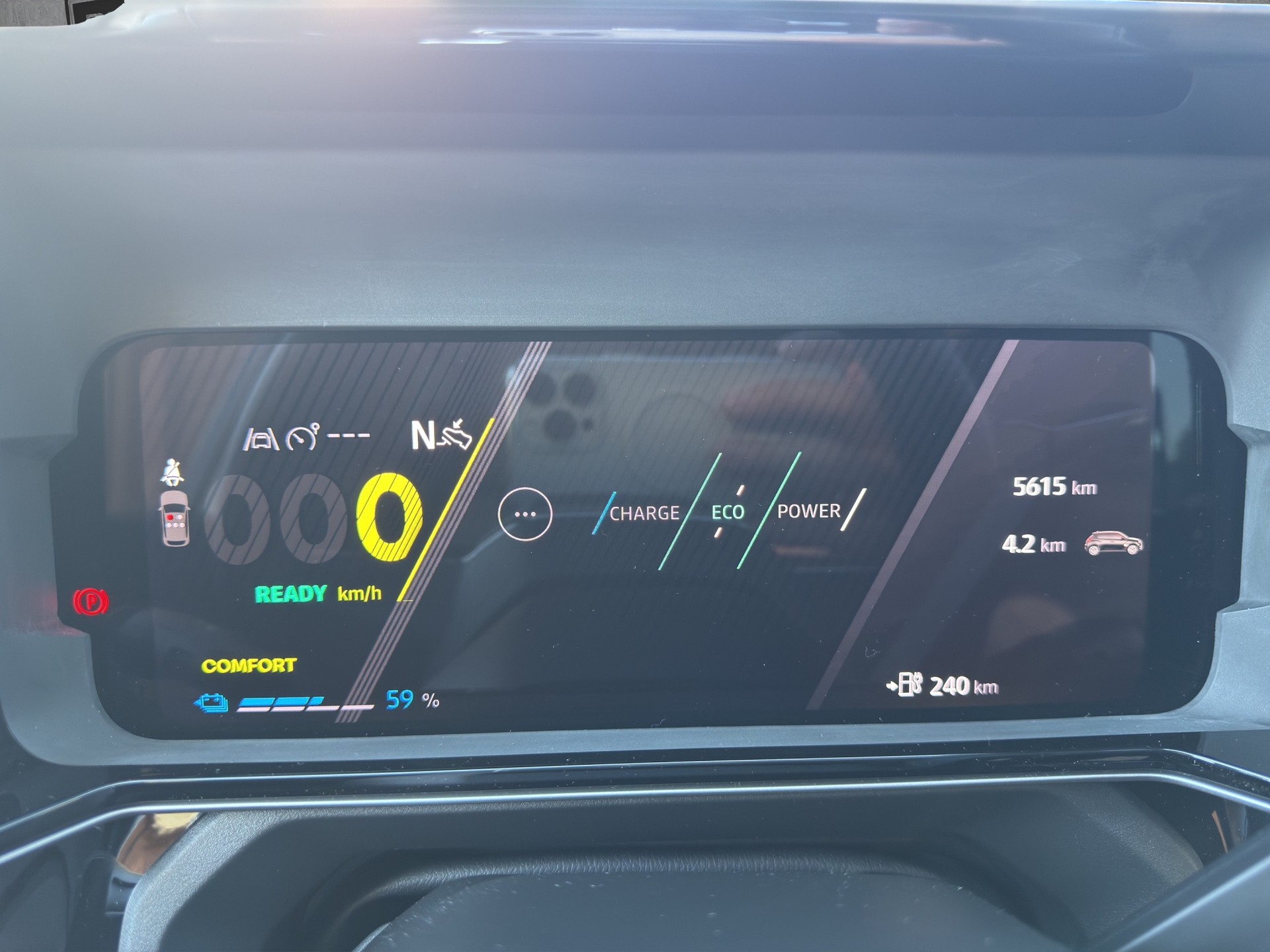 RENAULT R5 E-Tech Comfort Range techno-image-12