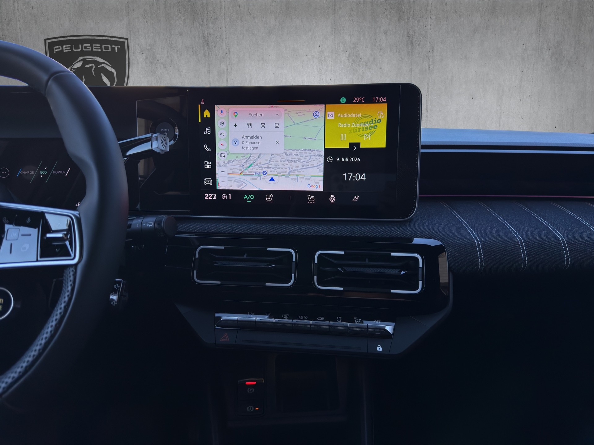 RENAULT R5 E-Tech Comfort Range techno-image-13