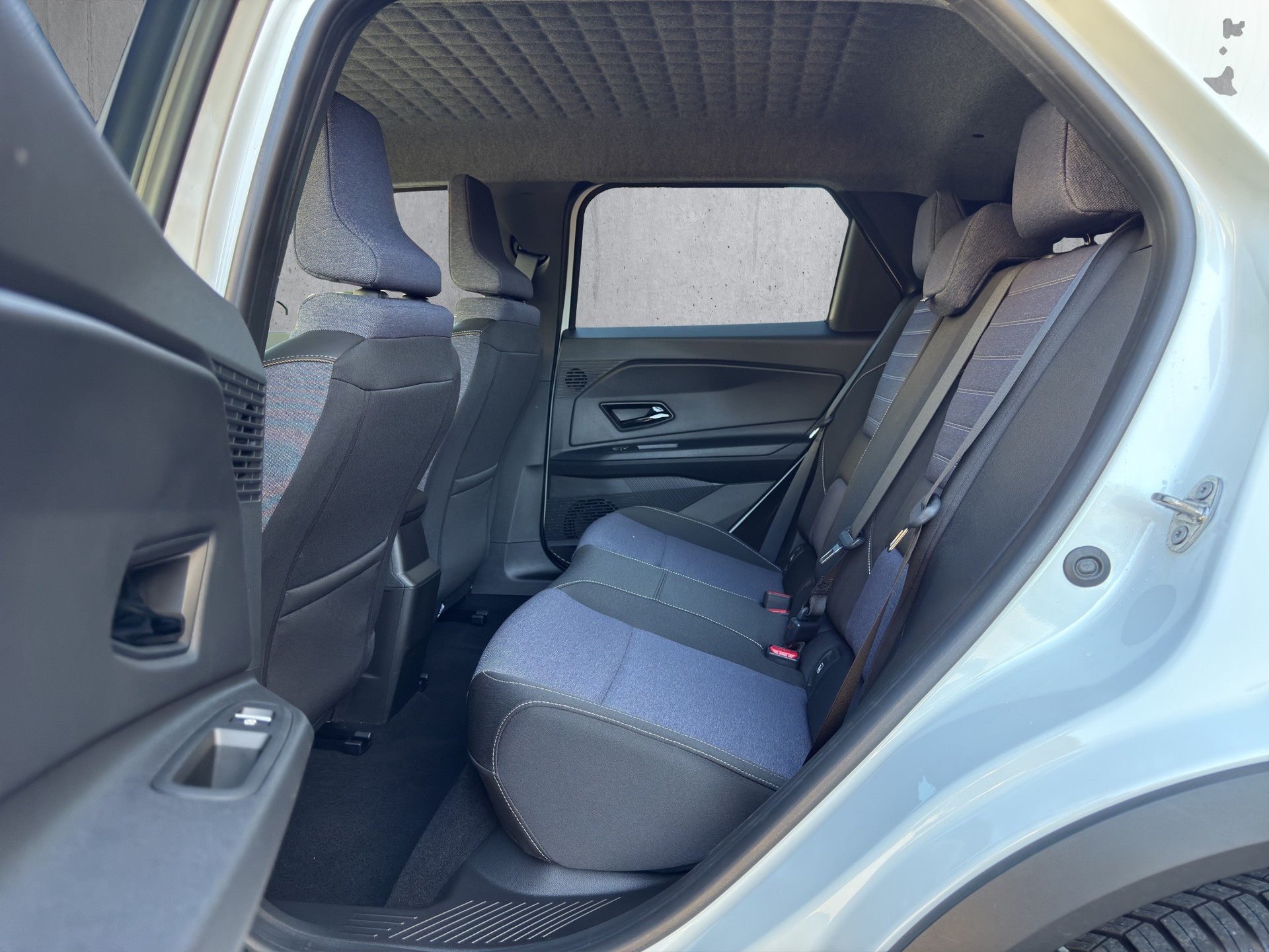RENAULT R5 E-Tech Comfort Range techno-image-15