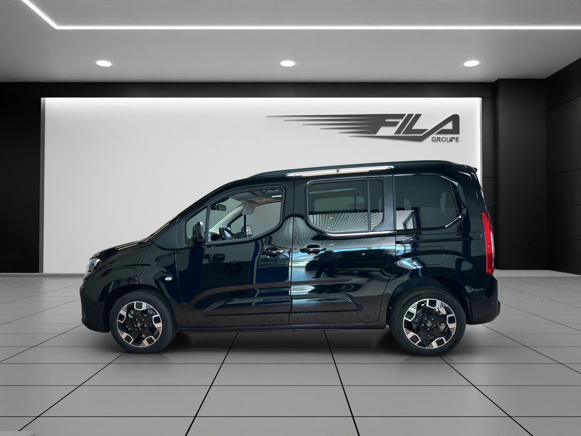 FIAT QUBO L 1.5 TD La Prima-image-3