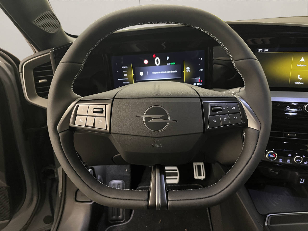 OPEL Mokka-e GSe Demo-image-6