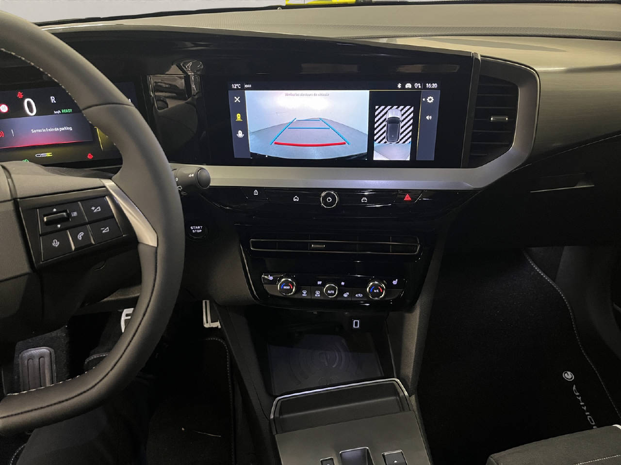 OPEL Mokka-e GSe Demo-image-7