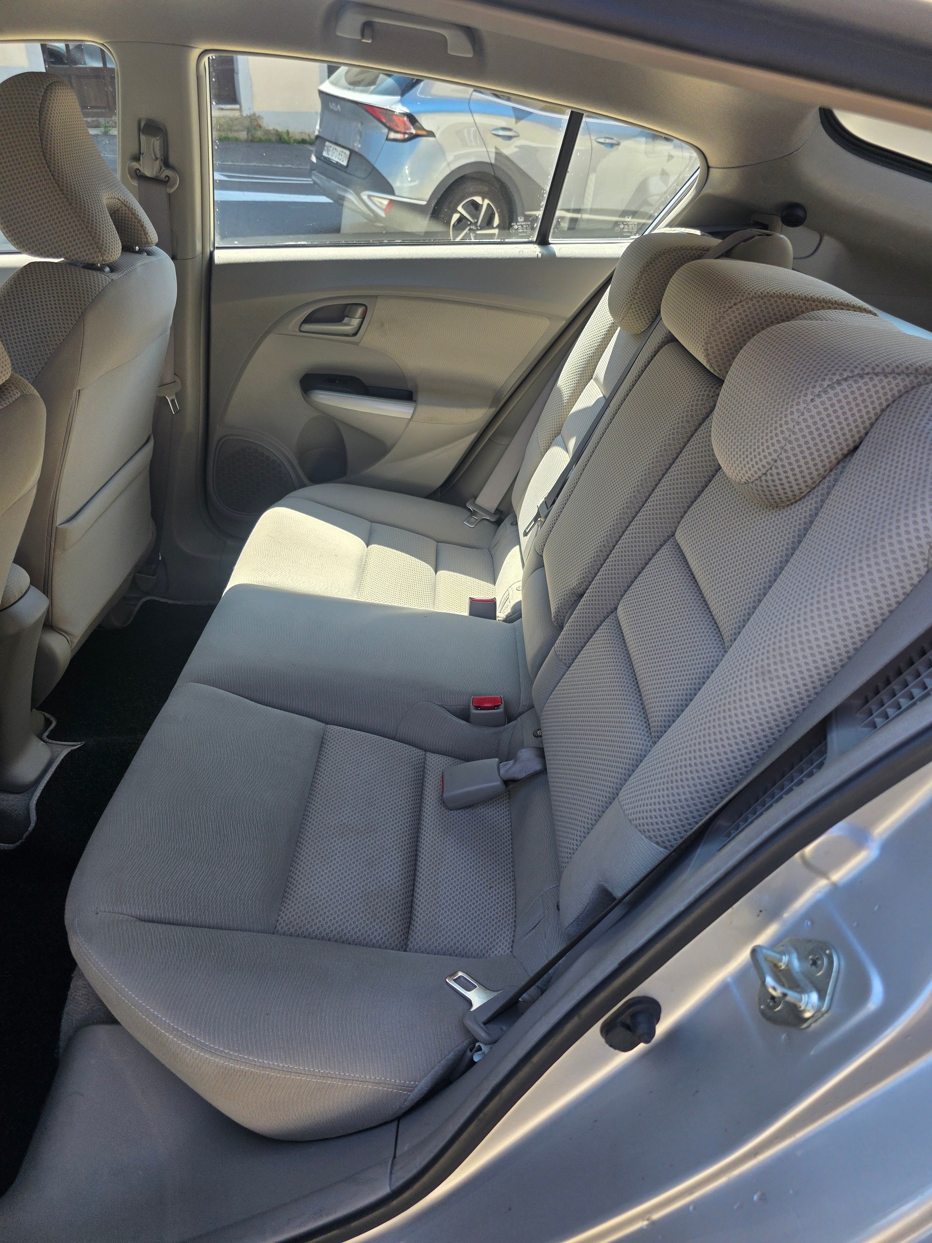 HONDA Insight 1.3i Hybrid Elegance CVT-image-11