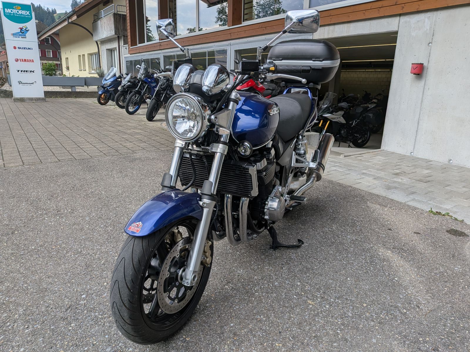 SUZUKI GSX 1400 K3-image-2
