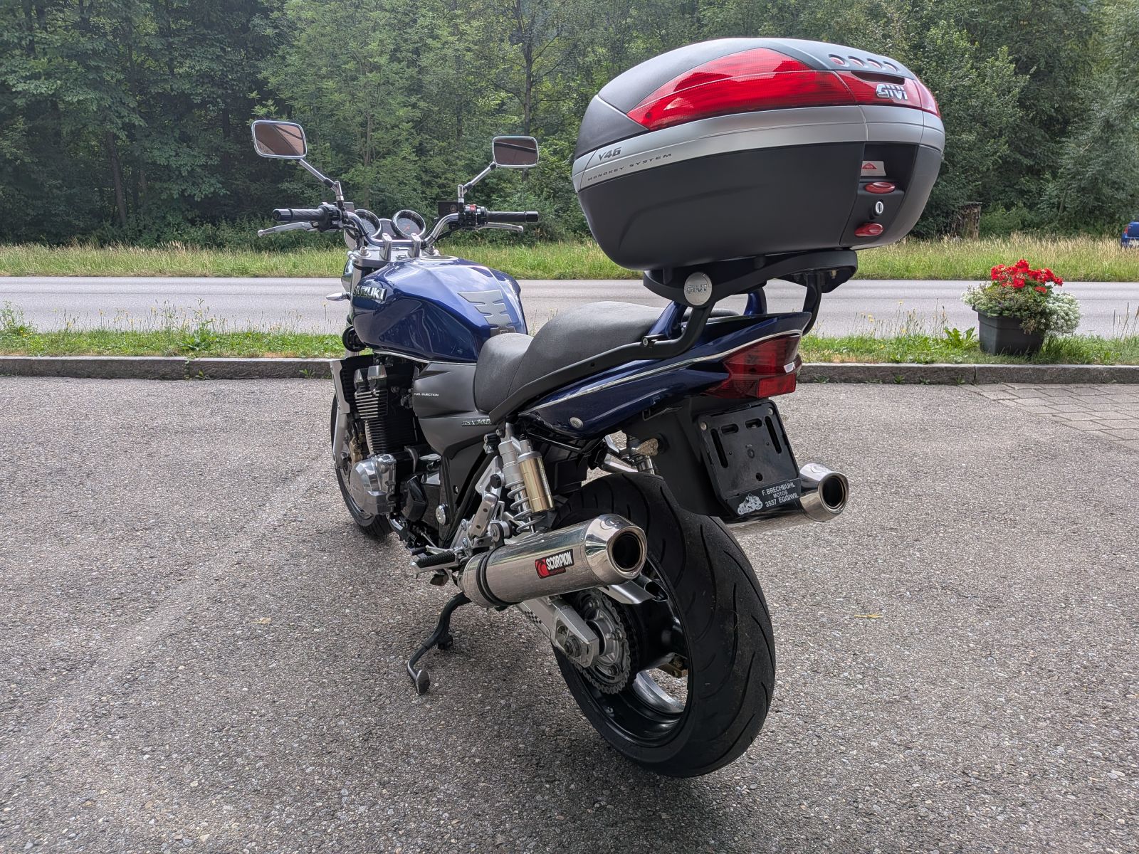 SUZUKI GSX 1400 K3-image-4