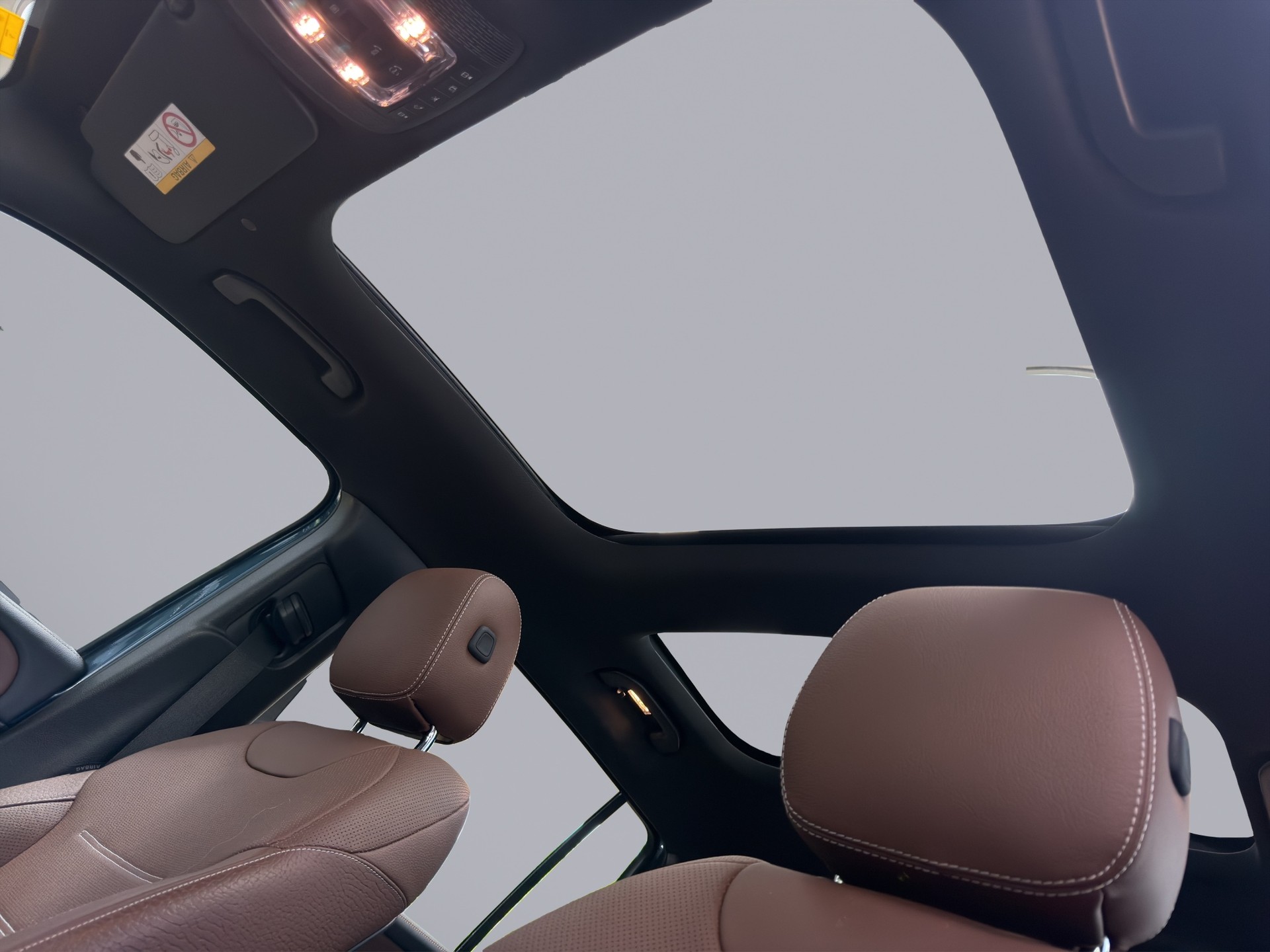MERCEDES-BENZ GLB 35 AMG 4matic-image-10