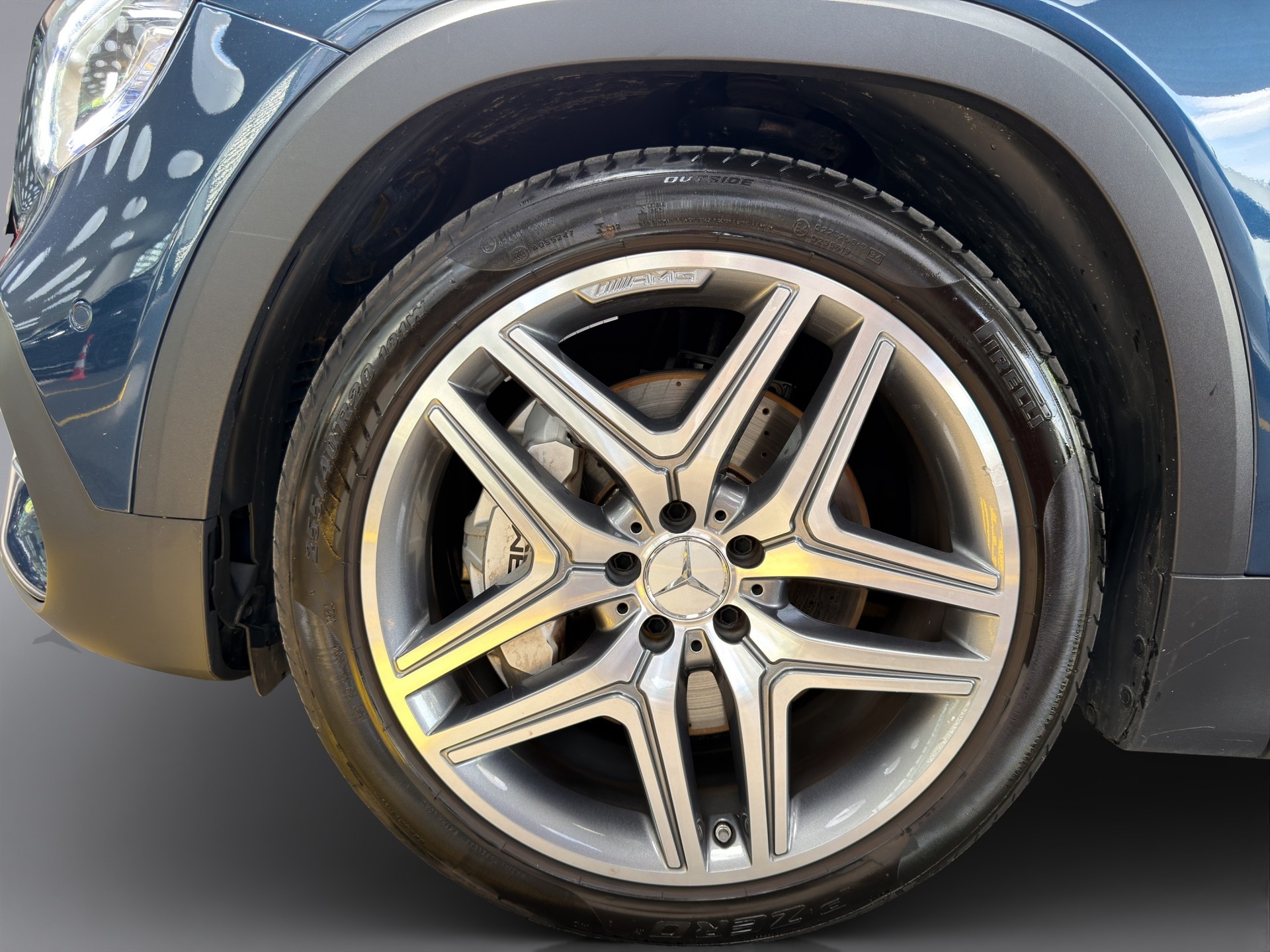 MERCEDES-BENZ GLB 35 AMG 4matic-image-17