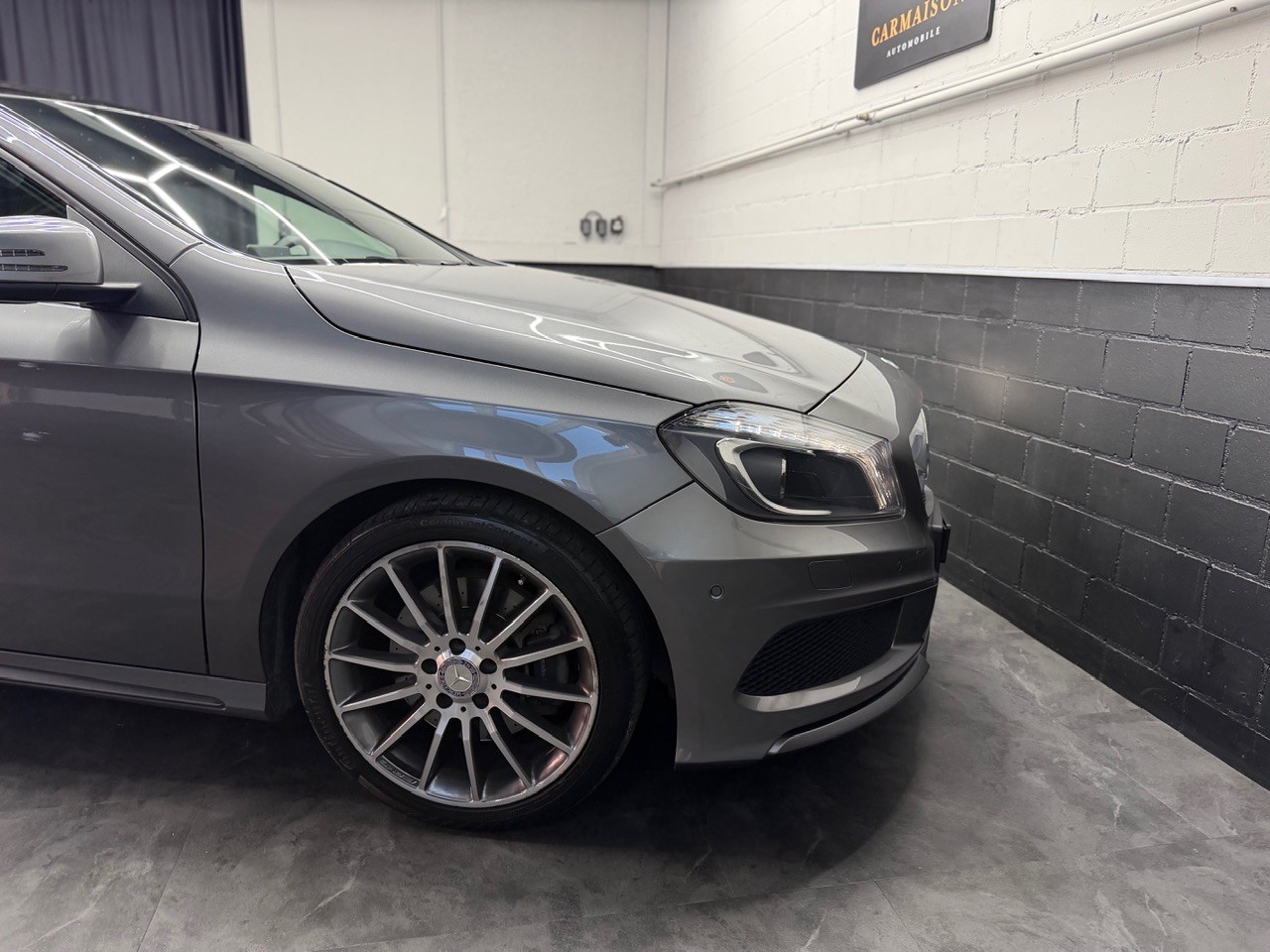 MERCEDES-BENZ A 250 AMG Line 7G-DCT | Tempomat | Rückfahrkamera | Panoramadach-image-8