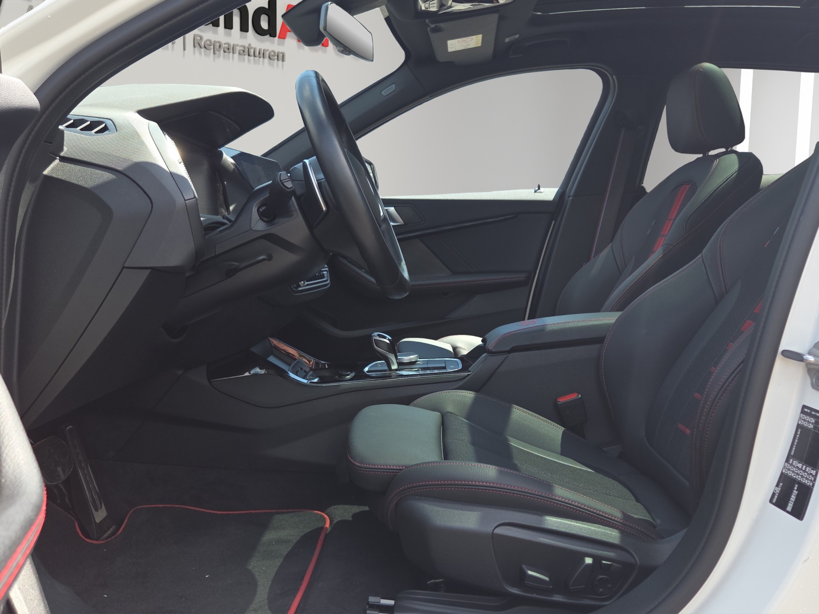 BMW 128ti M Sport Pro Steptronic-image-8