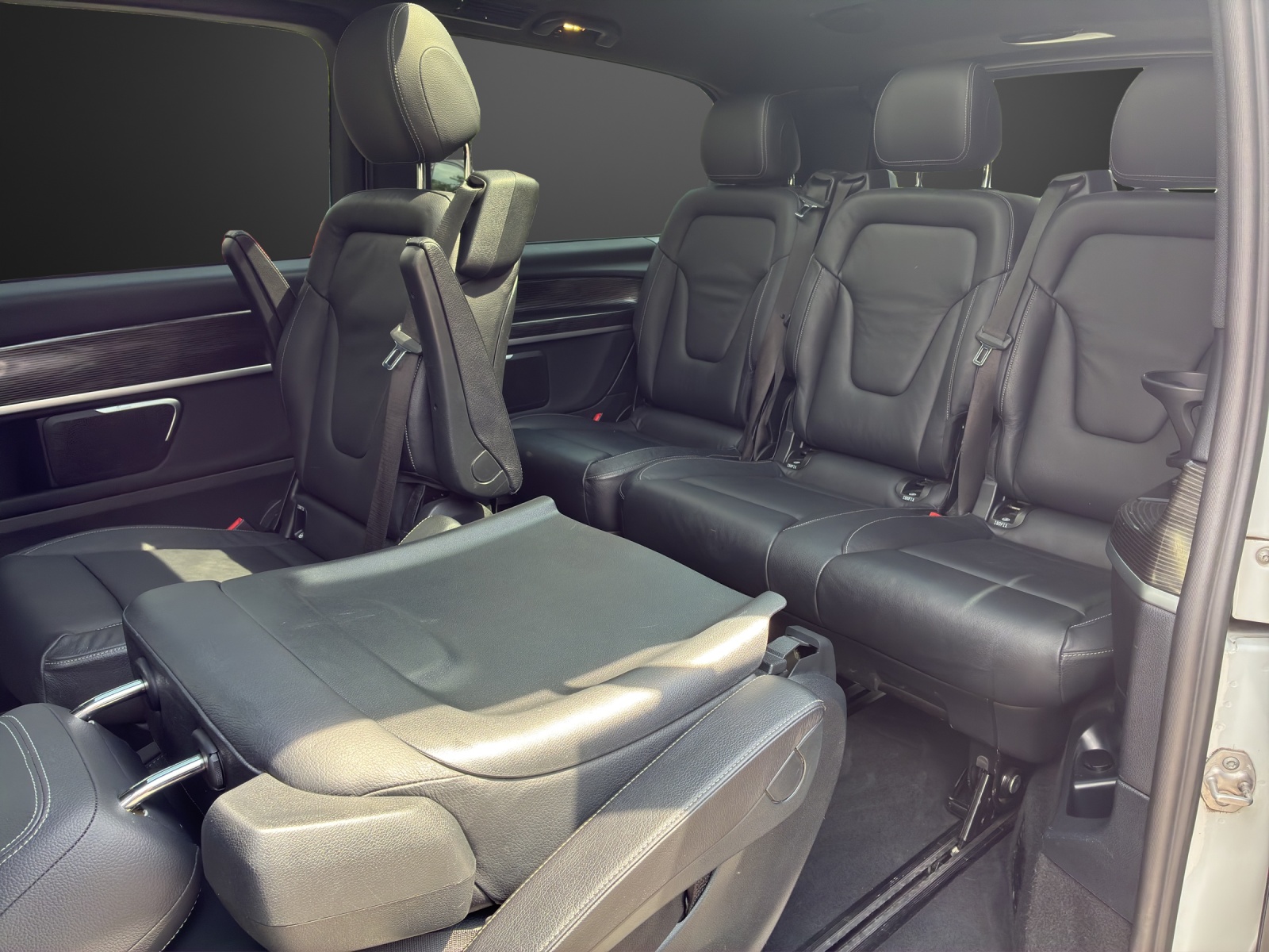 MERCEDES-BENZ V 250 d lang Avantgarde 4Matic G-Tronic-image-10
