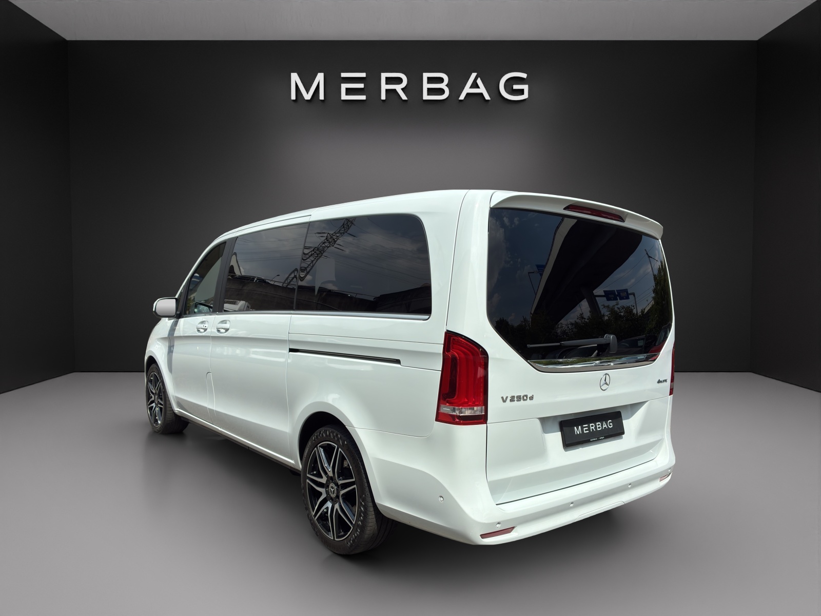 MERCEDES-BENZ V 250 d lang Avantgarde 4Matic G-Tronic-image-3