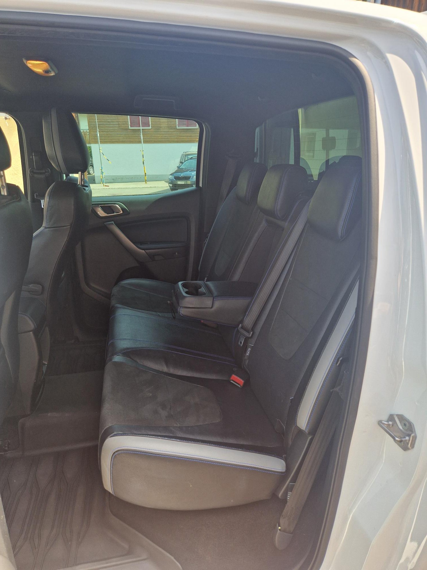 FORD Ranger Raptor 2.0 Eco Blue 4x4 A-image-8
