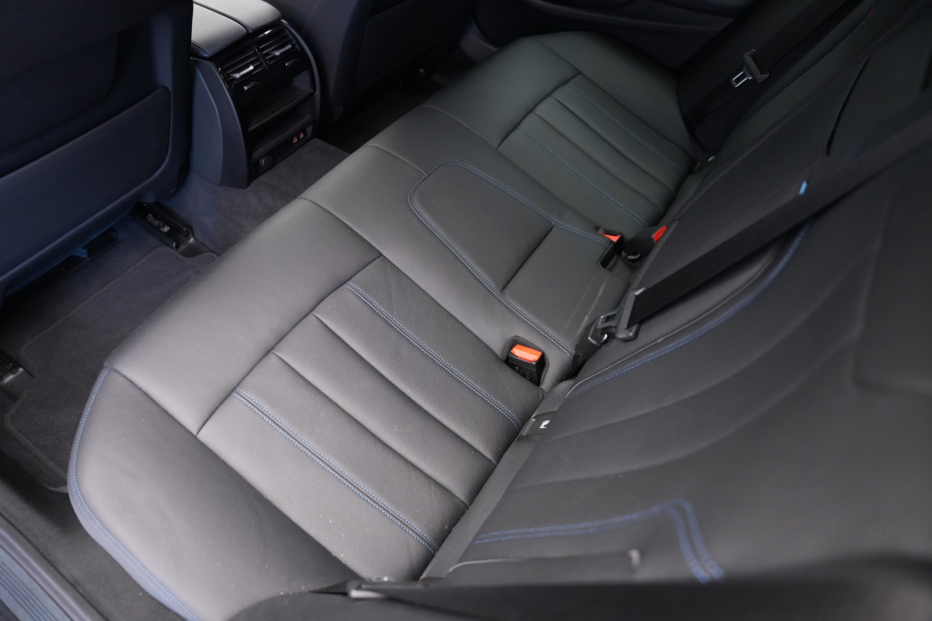 BMW 530i xDrive 48V M Sport Steptronic *Anhängerkupplung*-image-15