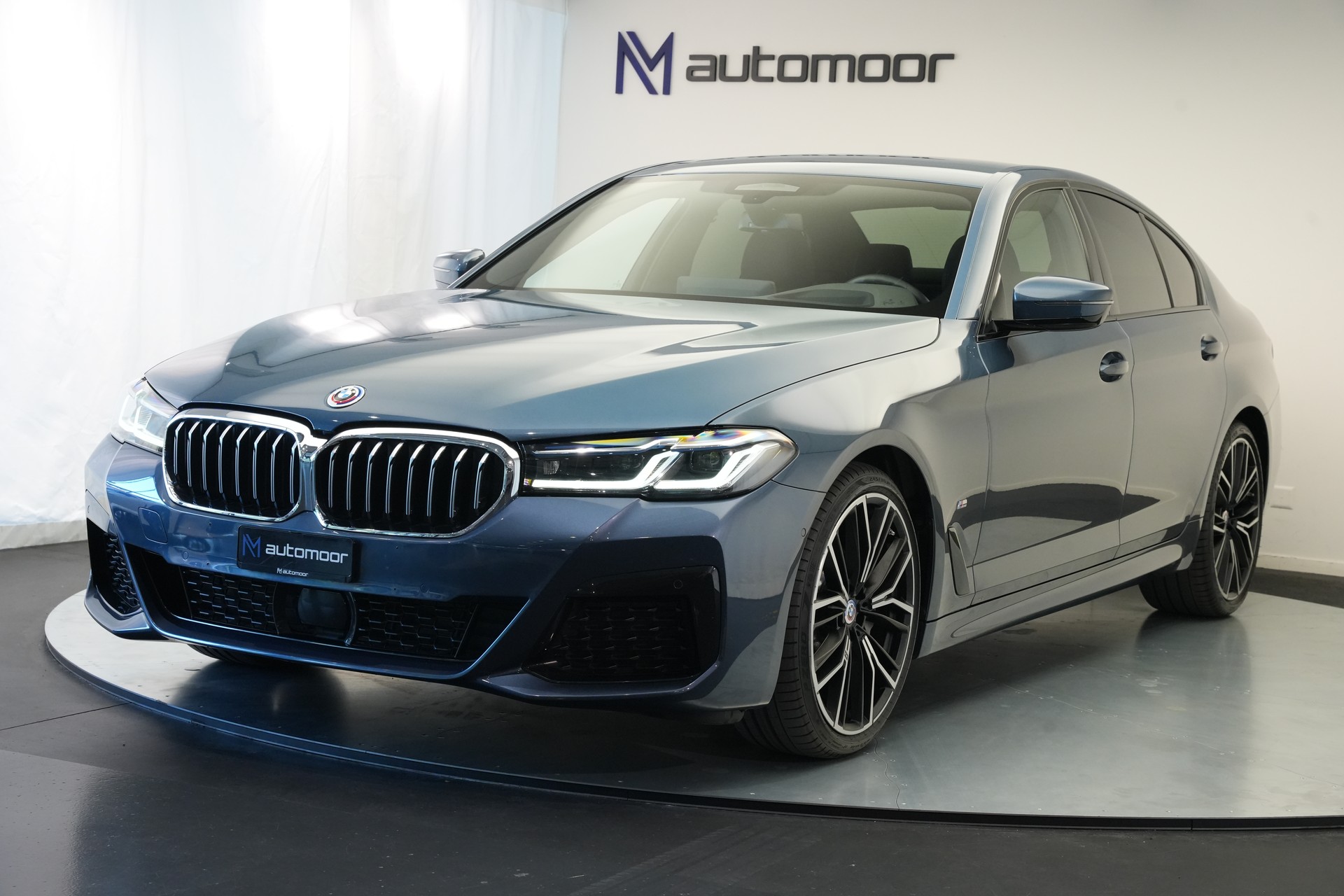BMW 530i xDrive 48V M Sport Steptronic *Anhängerkupplung*-image-45