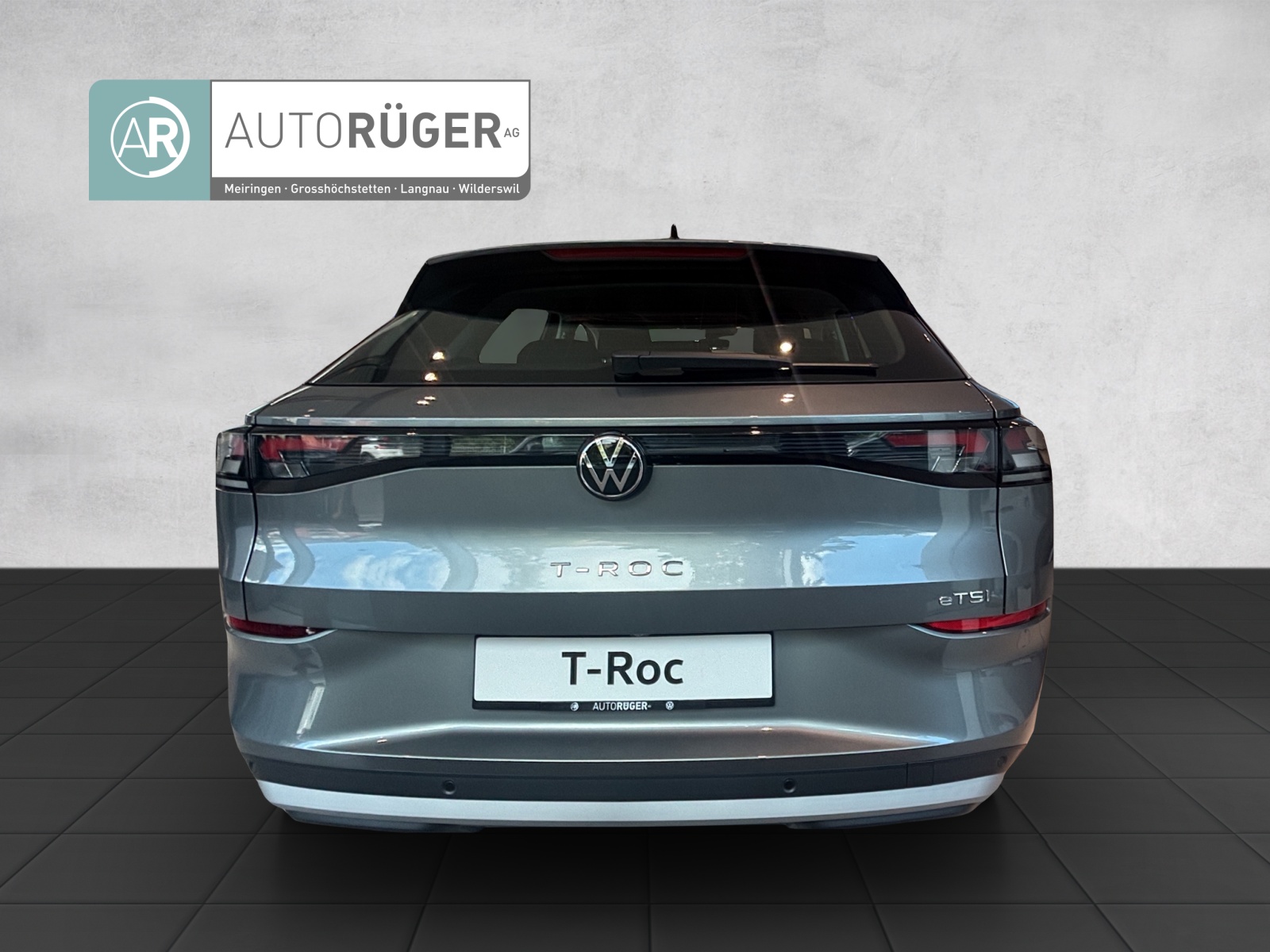 VW T-Roc 1.5 eTSI mHEV Life DSG-image-3