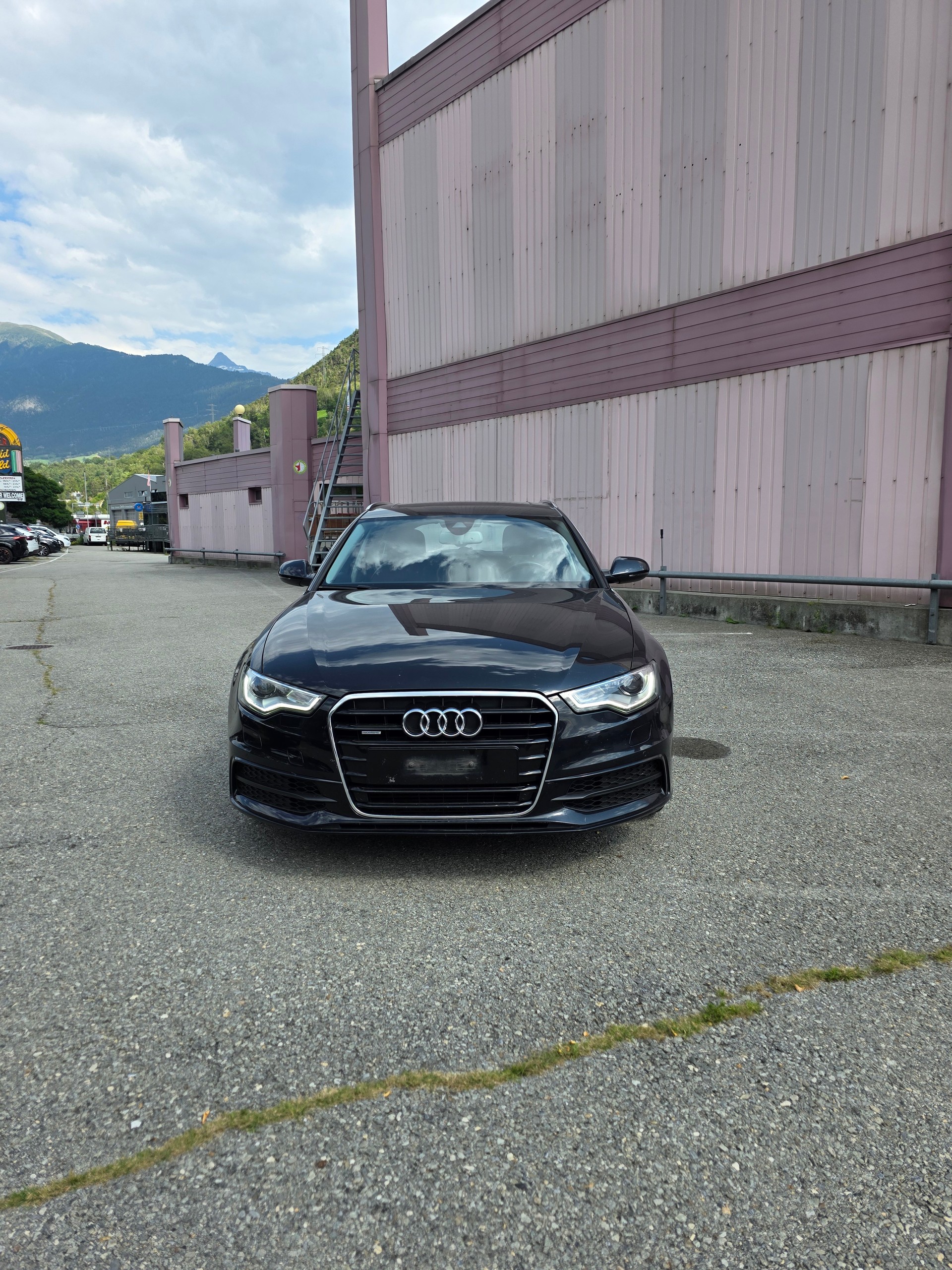 AUDI A6 Avant 3.0 TDI V6 quattro S-tronic-image-1