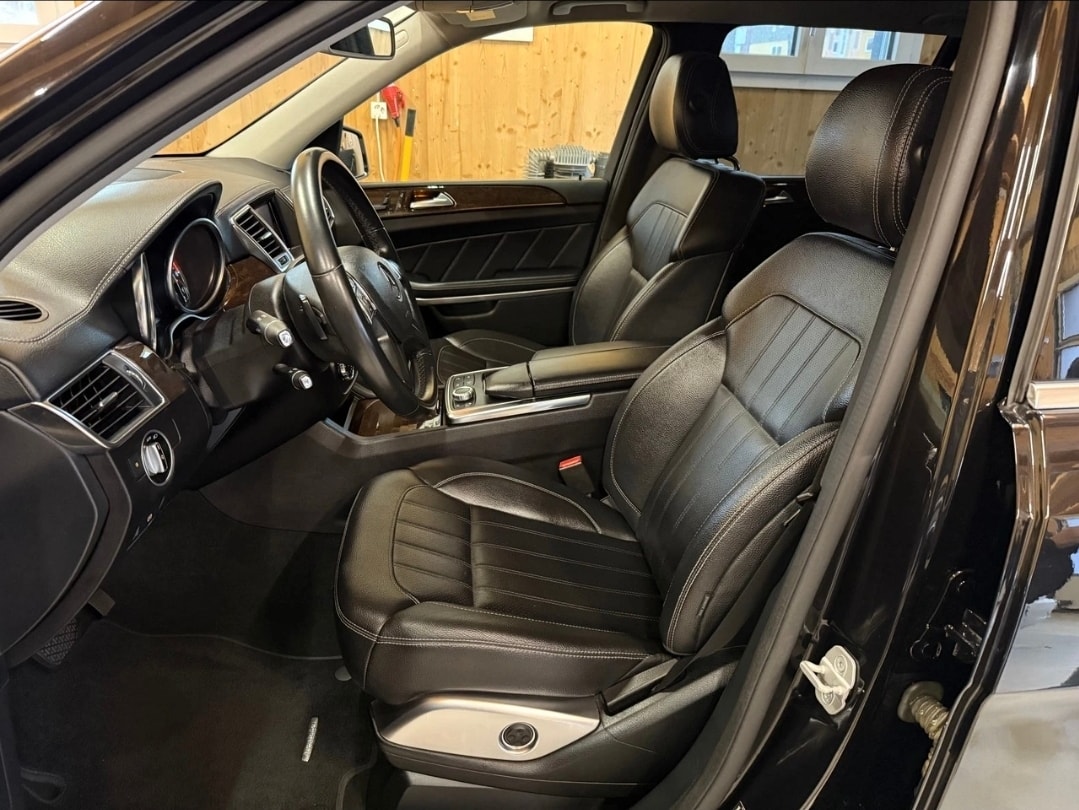 MERCEDES-BENZ GL 350 BlueTEC 4Matic 7G-TRONIC-image-6
