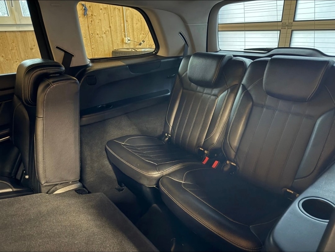 MERCEDES-BENZ GL 350 BlueTEC 4Matic 7G-TRONIC-image-8