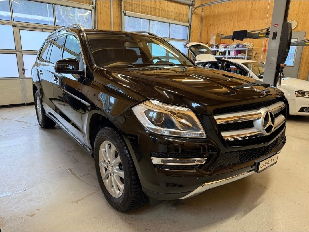 MERCEDES-BENZ GL 350 BlueTEC 4Matic 7G-TRONIC-image-2