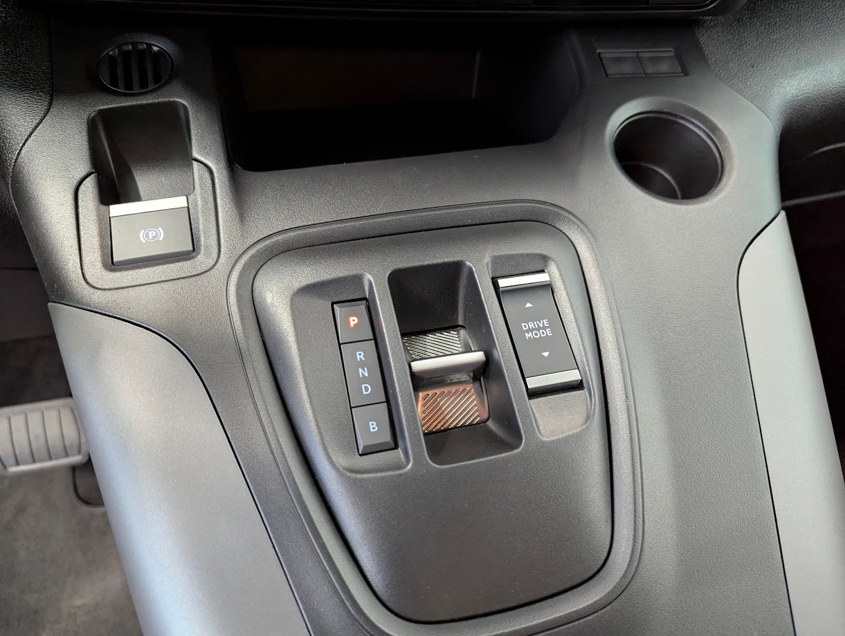 TOYOTA Proace City Verso L1 50kWh Trend*BIS ZU 284KM WLTP-REICHWEITE 10J GAR STANDHEIZUNG NAVI CAM ASSISTS*-image-19
