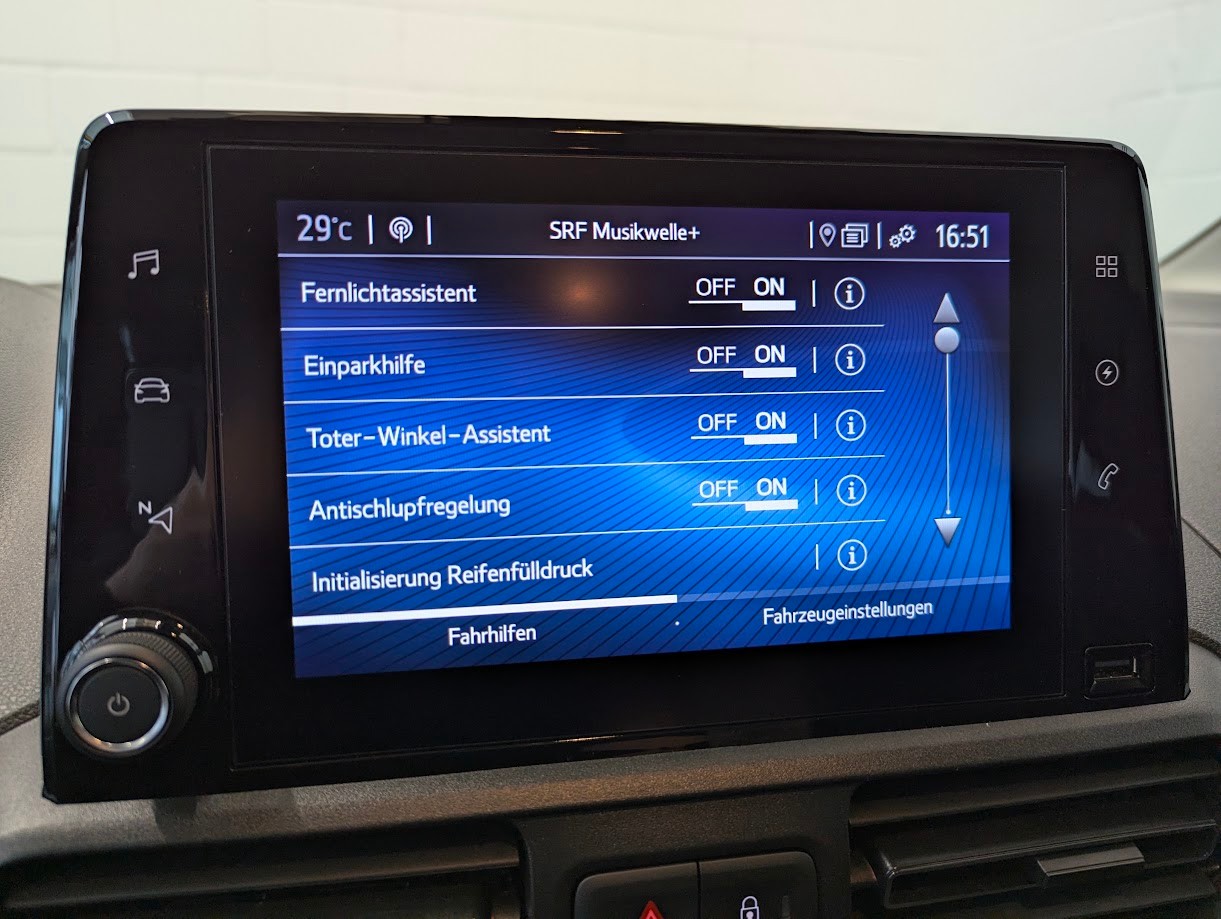 TOYOTA Proace City Verso L1 50kWh Trend*BIS ZU 284KM WLTP-REICHWEITE 10J GAR STANDHEIZUNG NAVI CAM ASSISTS*-image-10