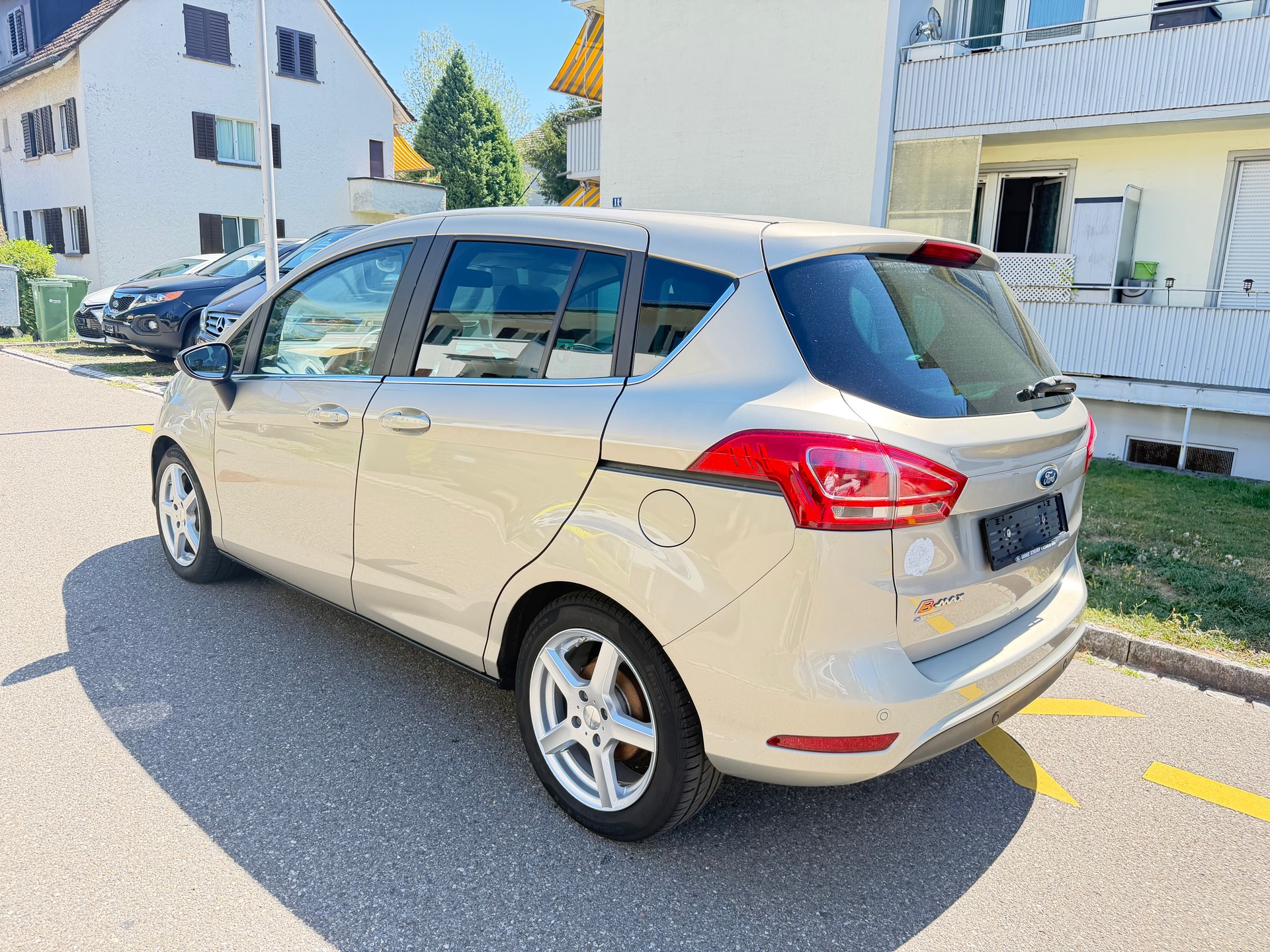 FORD B-Max 1.6 Ti-VCT Titanium PowerShift/ FRISCH AB MFK & SERVICE.-image-3
