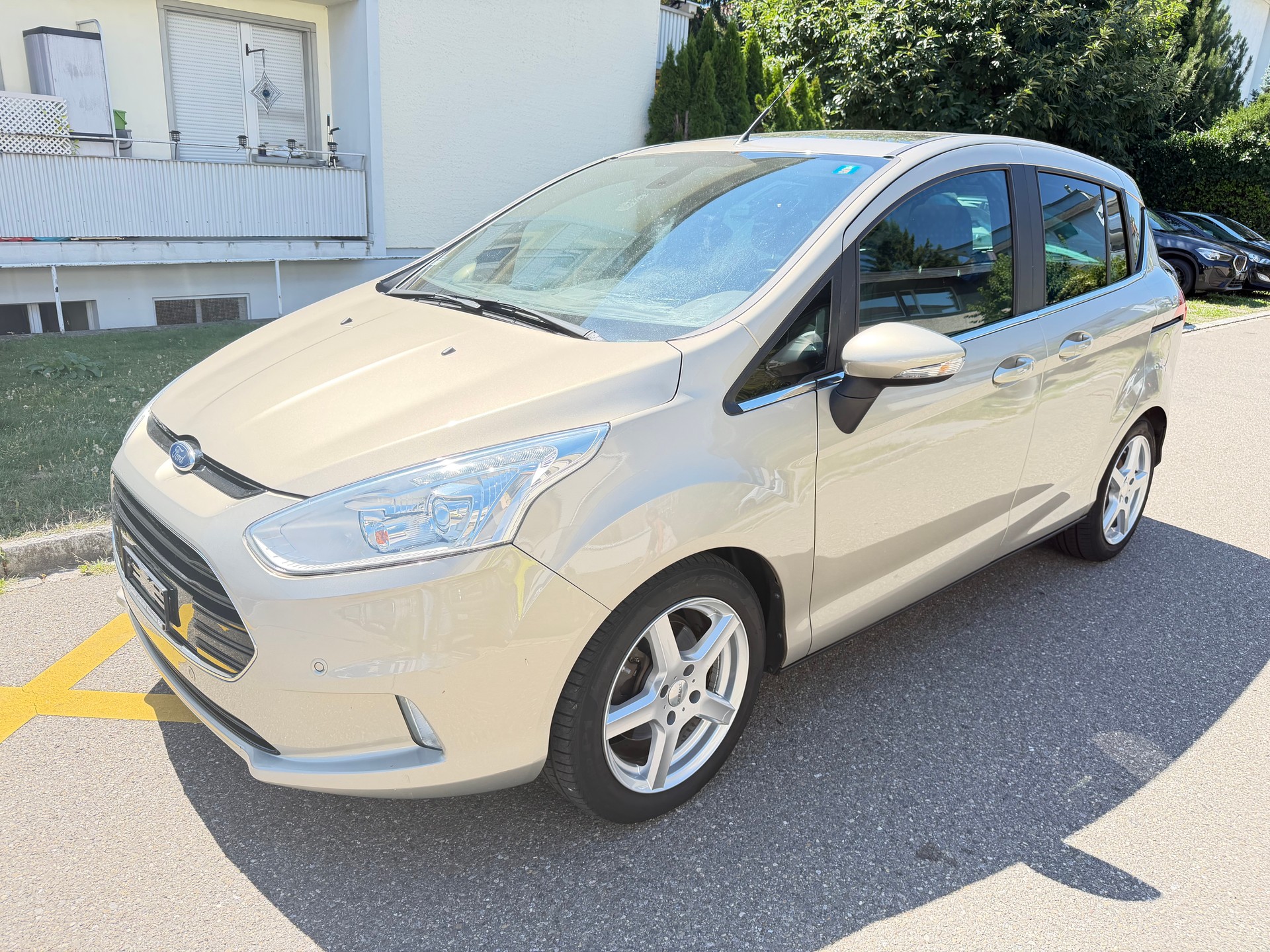 FORD B-Max 1.6 Ti-VCT Titanium PowerShift/ FRISCH AB MFK & SERVICE.-image-1