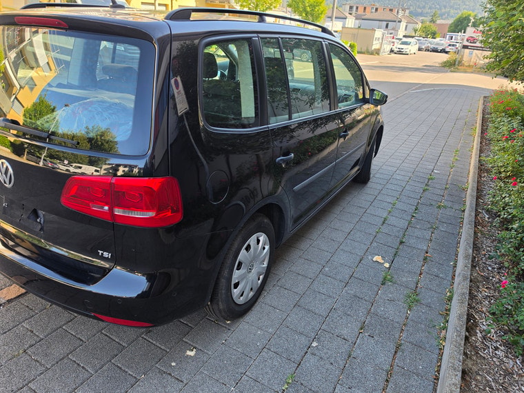 VW Touran 1.4 TSI Team DSG-image-6