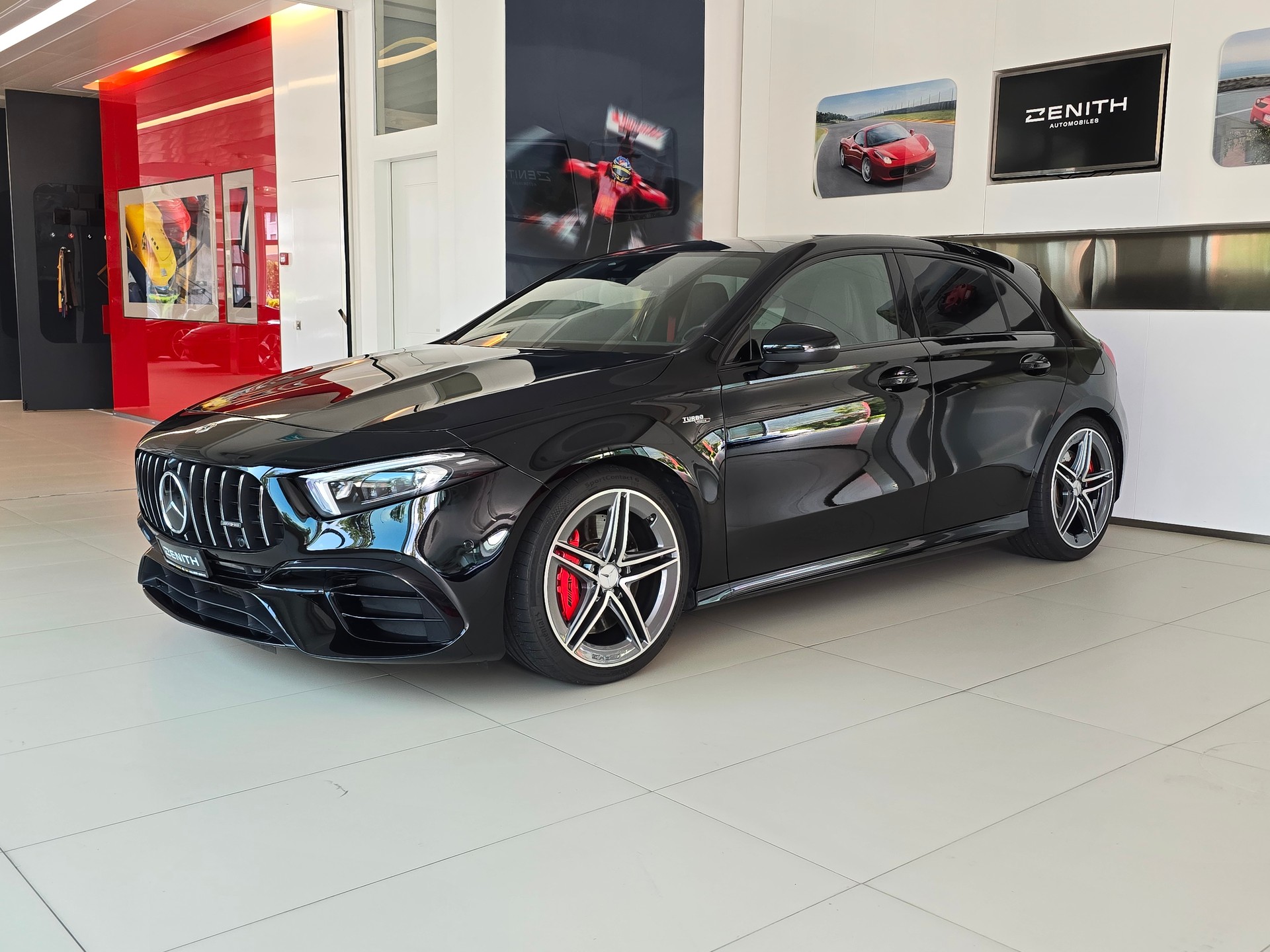 MERCEDES-BENZ A 45 S AMG 4Matic+ Speedshift