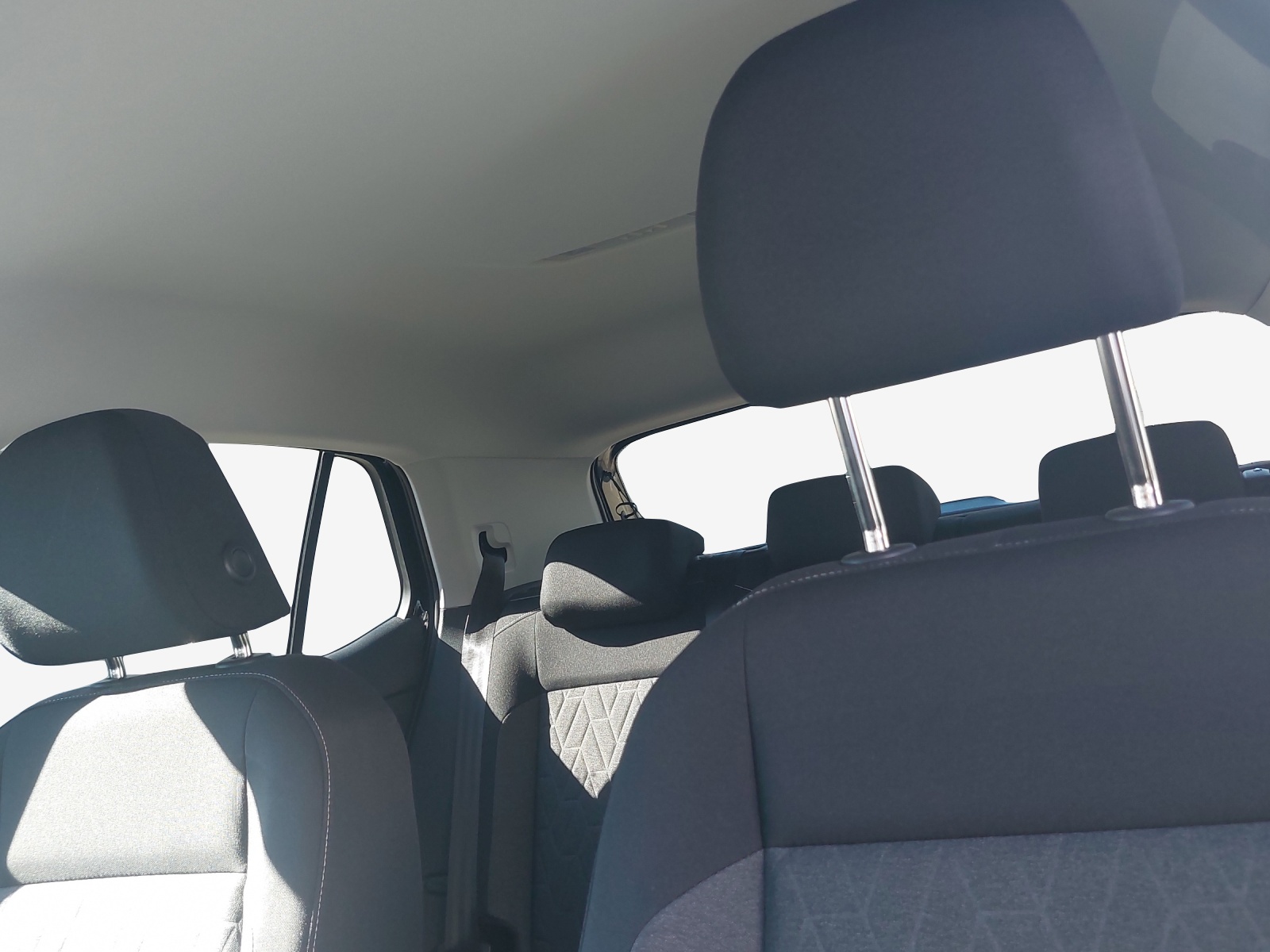 VW T-Cross 1.0 TSI EVO Life DSG-image-15