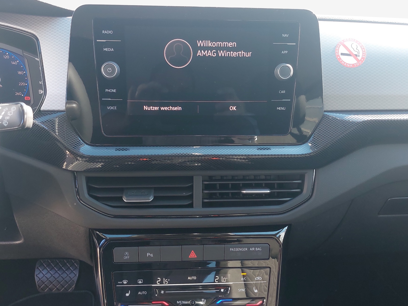 VW T-Cross 1.0 TSI EVO Life DSG-image-10