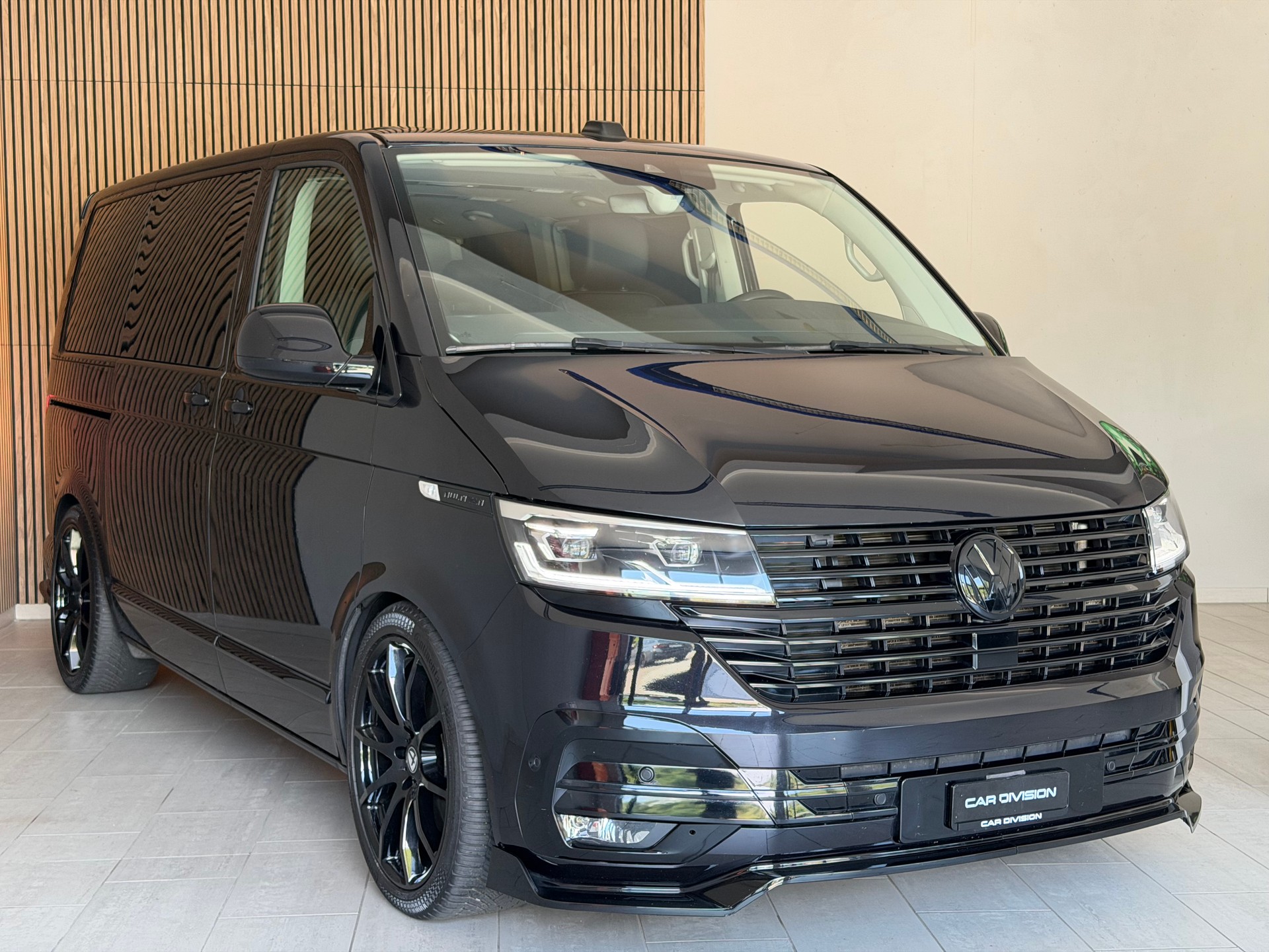 VW T6.1 Multivan 2.0 Bi-TDI Highline 4Motion DSG-image-3