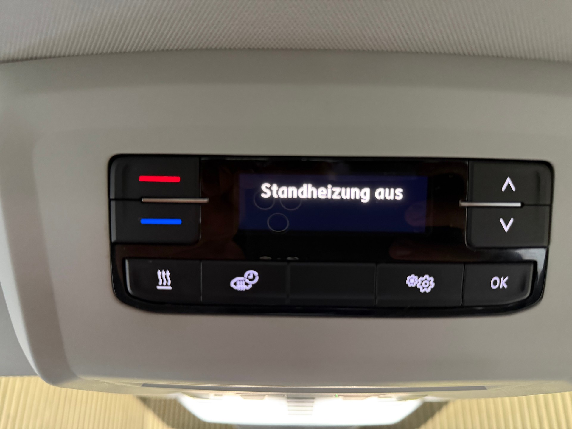 VW T6.1 Multivan 2.0 Bi-TDI Highline 4Motion DSG-image-22