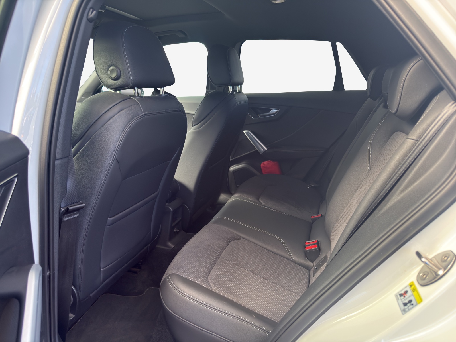 AUDI Q2 40 TFSI S line Attraction quattro S-tronic-image-11