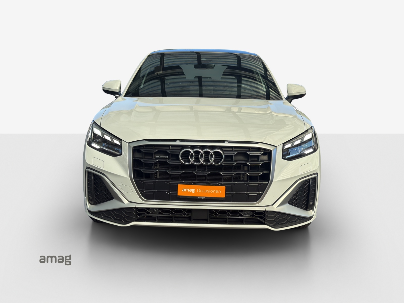 AUDI Q2 40 TFSI S line Attraction quattro S-tronic-image-6