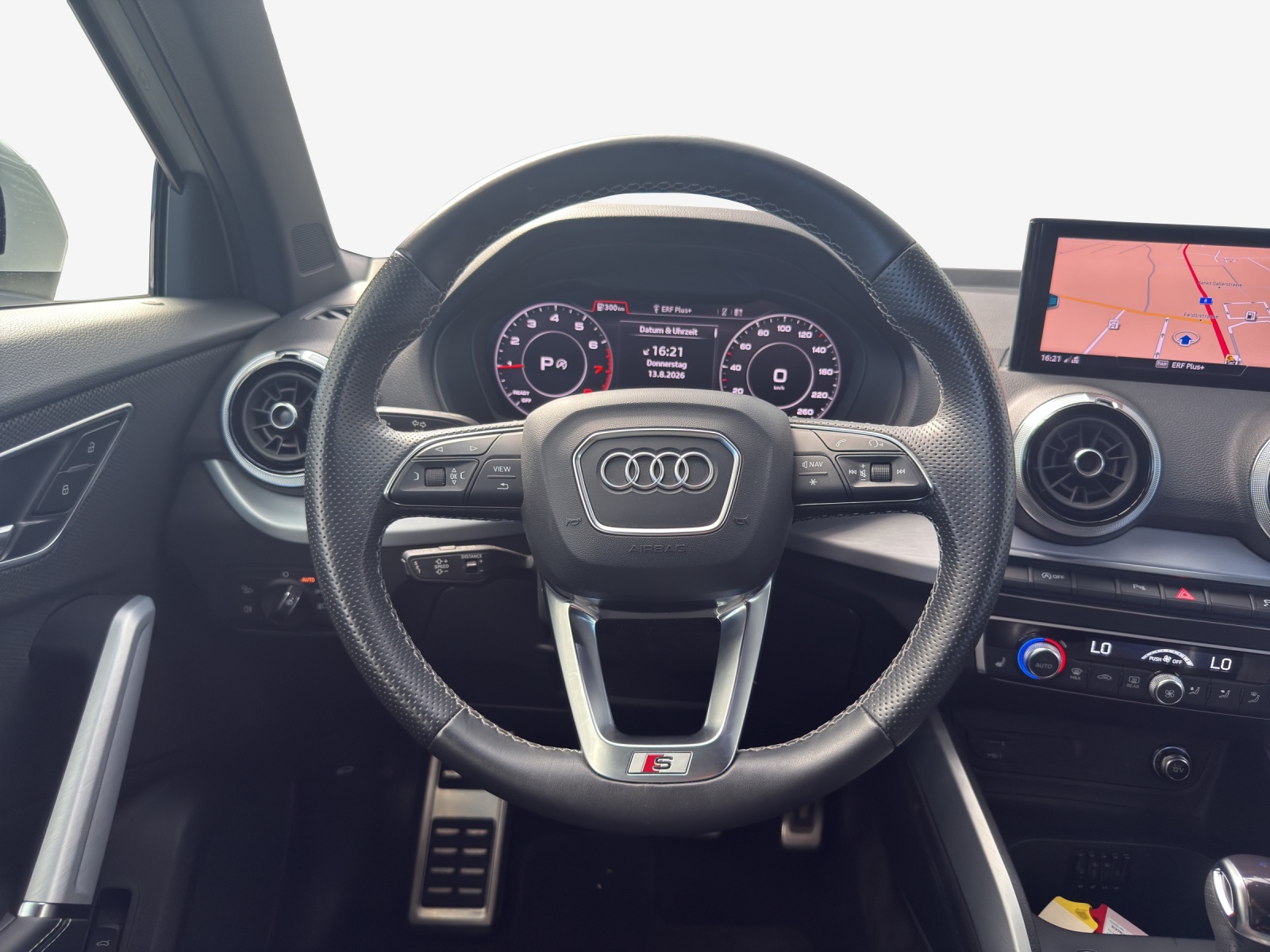 AUDI Q2 40 TFSI S line Attraction quattro S-tronic-image-9