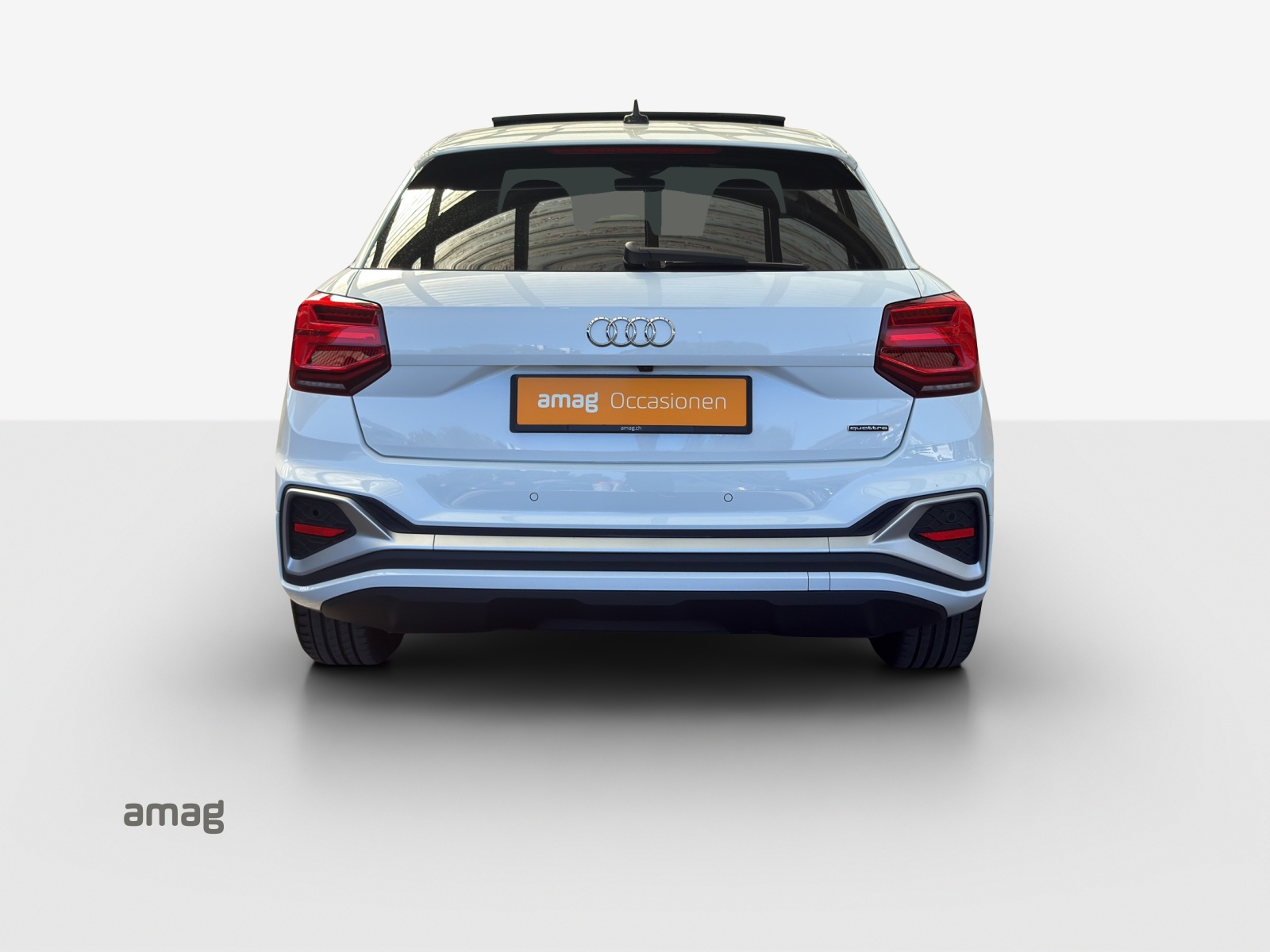 AUDI Q2 40 TFSI S line Attraction quattro S-tronic-image-3