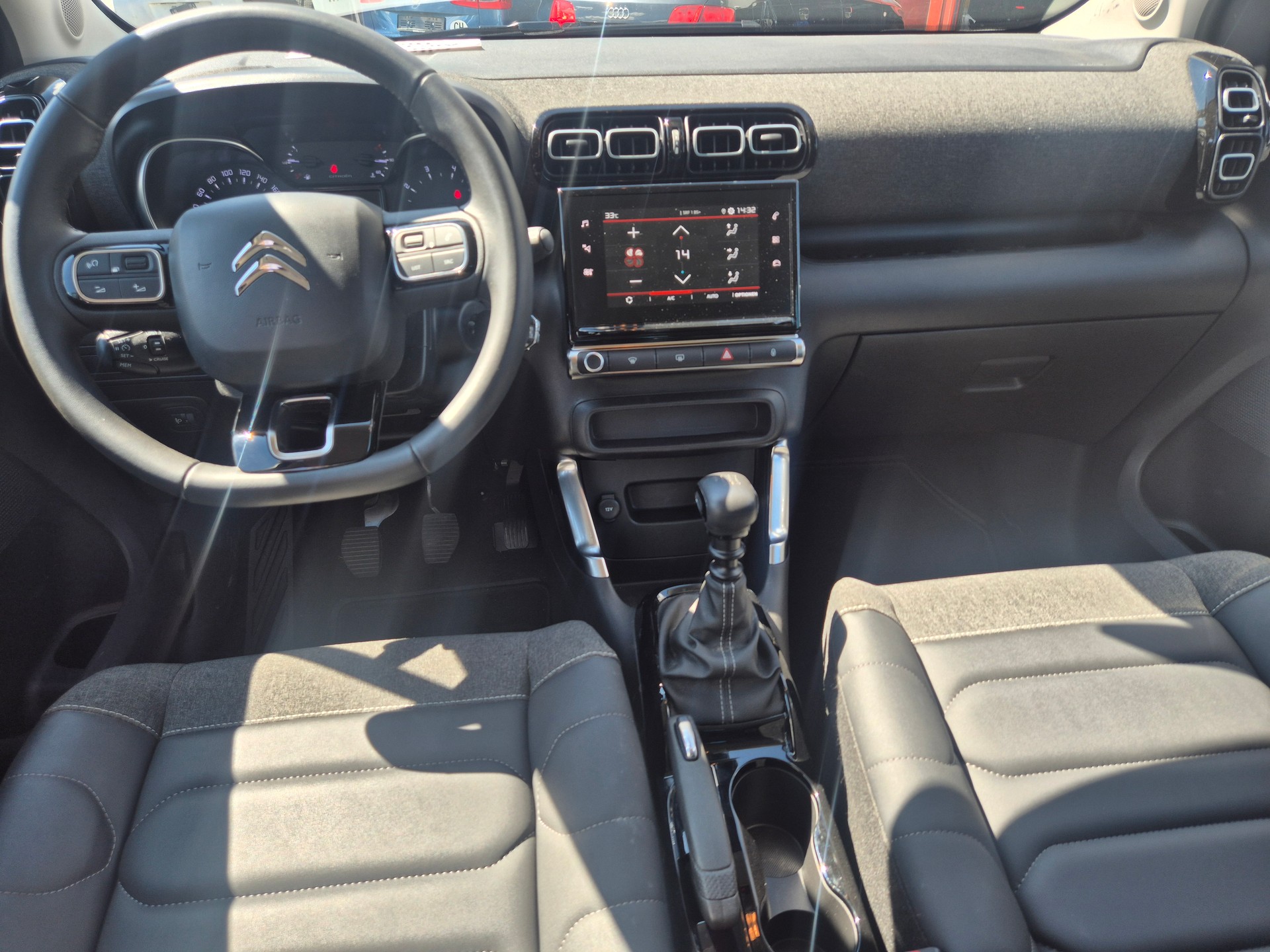 CITROEN C3 AIRCROSS-image-8