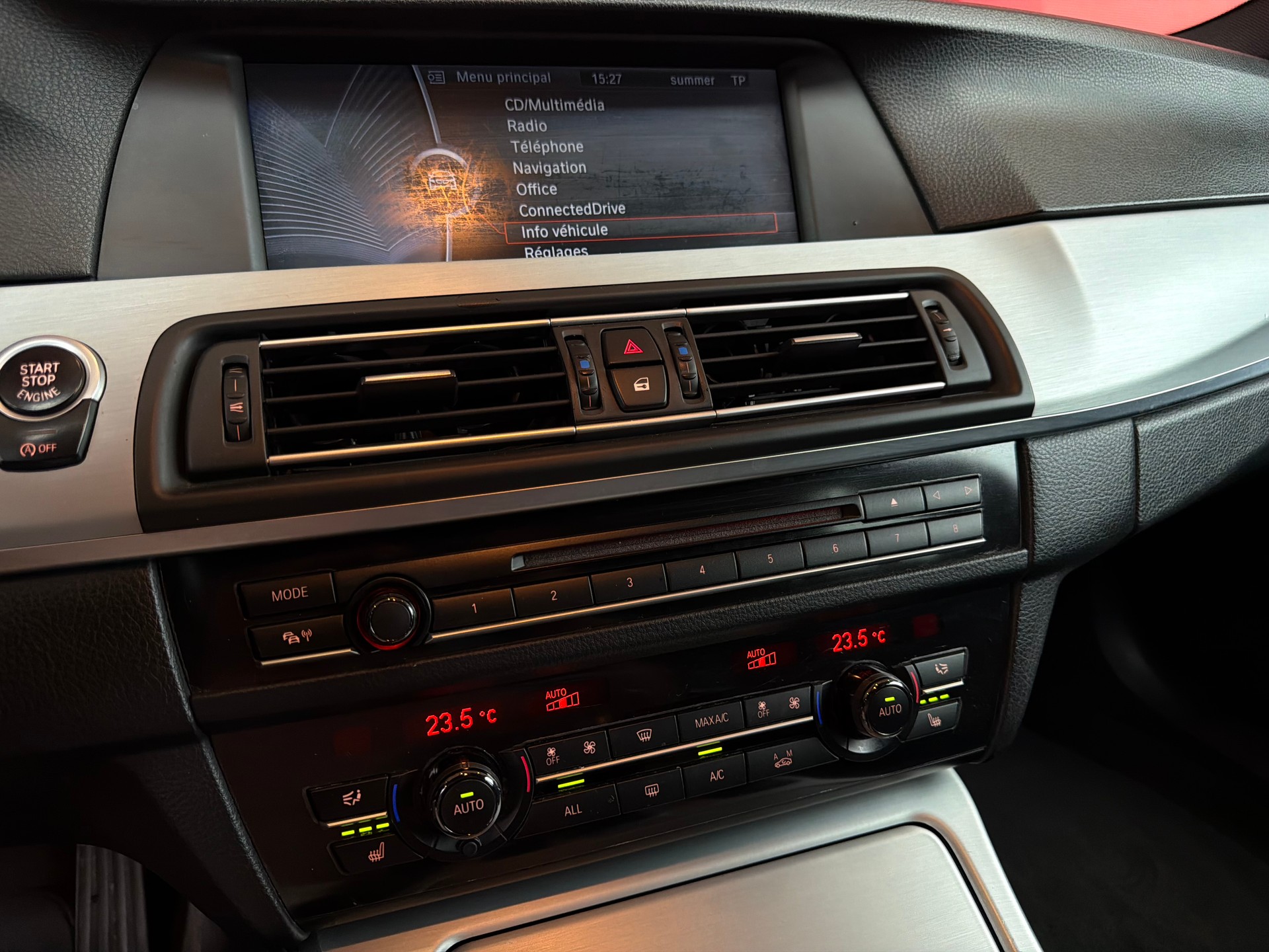 BMW M550d xDrive Touring Steptronic *CH-Fahrzeug*-image-12
