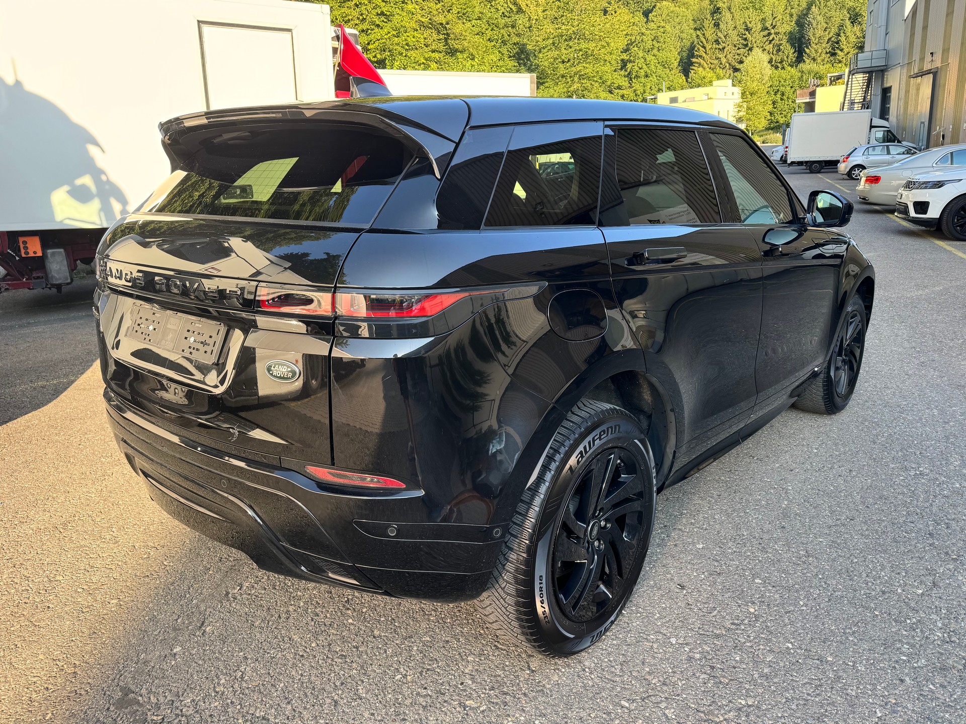 LAND ROVER Range Rover Evoque R-Dynamic P 200 HSE AT9-image-1