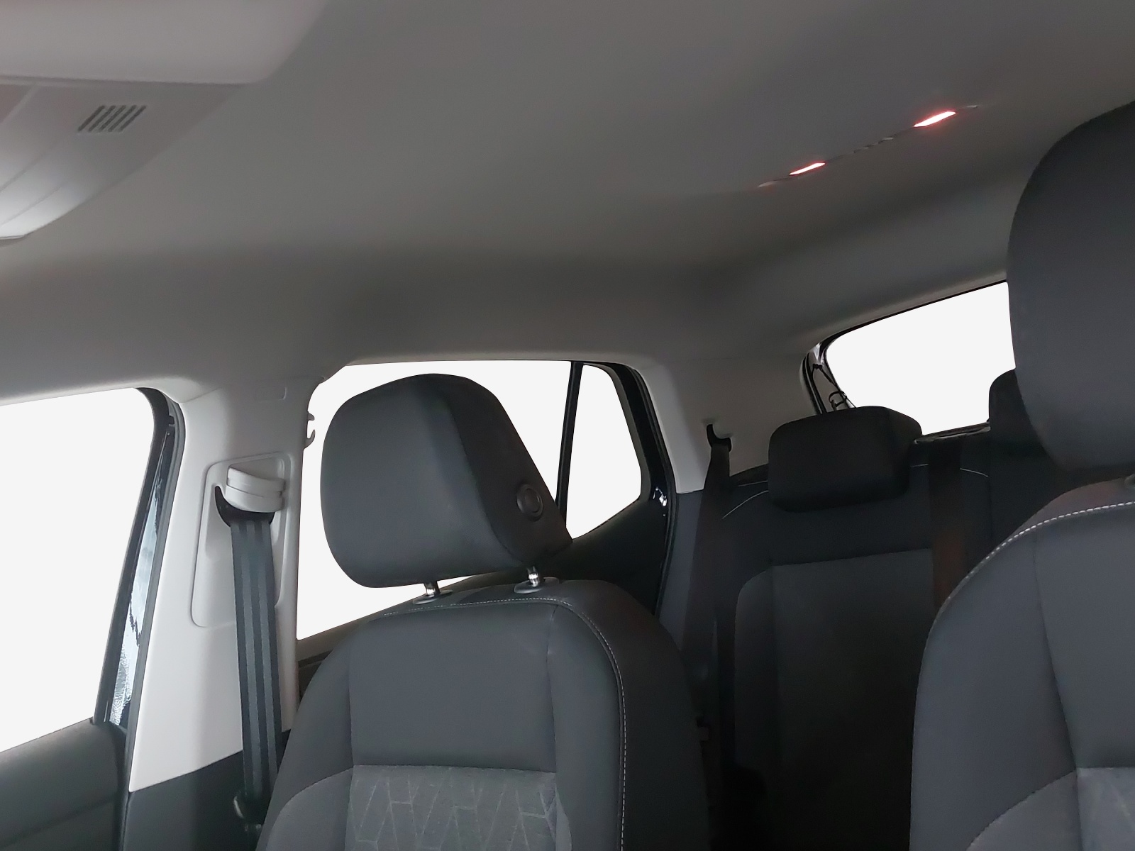 VW T-Cross 1.0 TSI EVO Life DSG-image-15