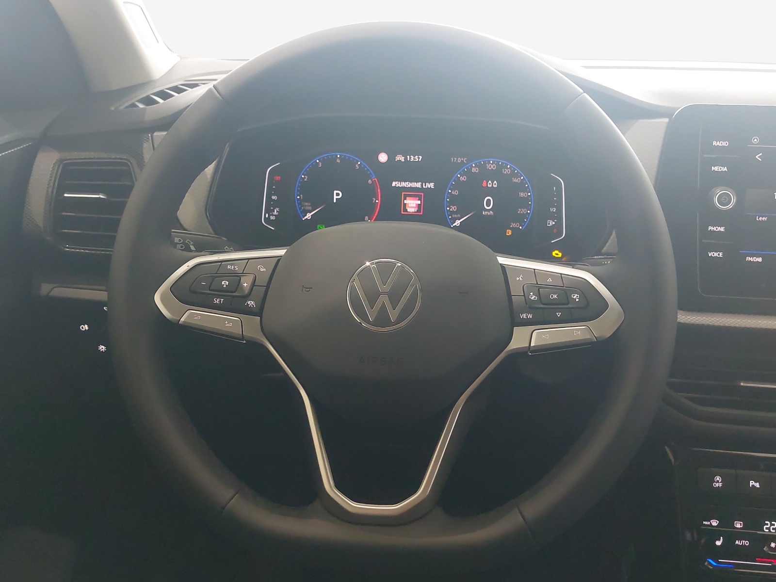 VW T-Cross 1.0 TSI EVO Life DSG-image-9