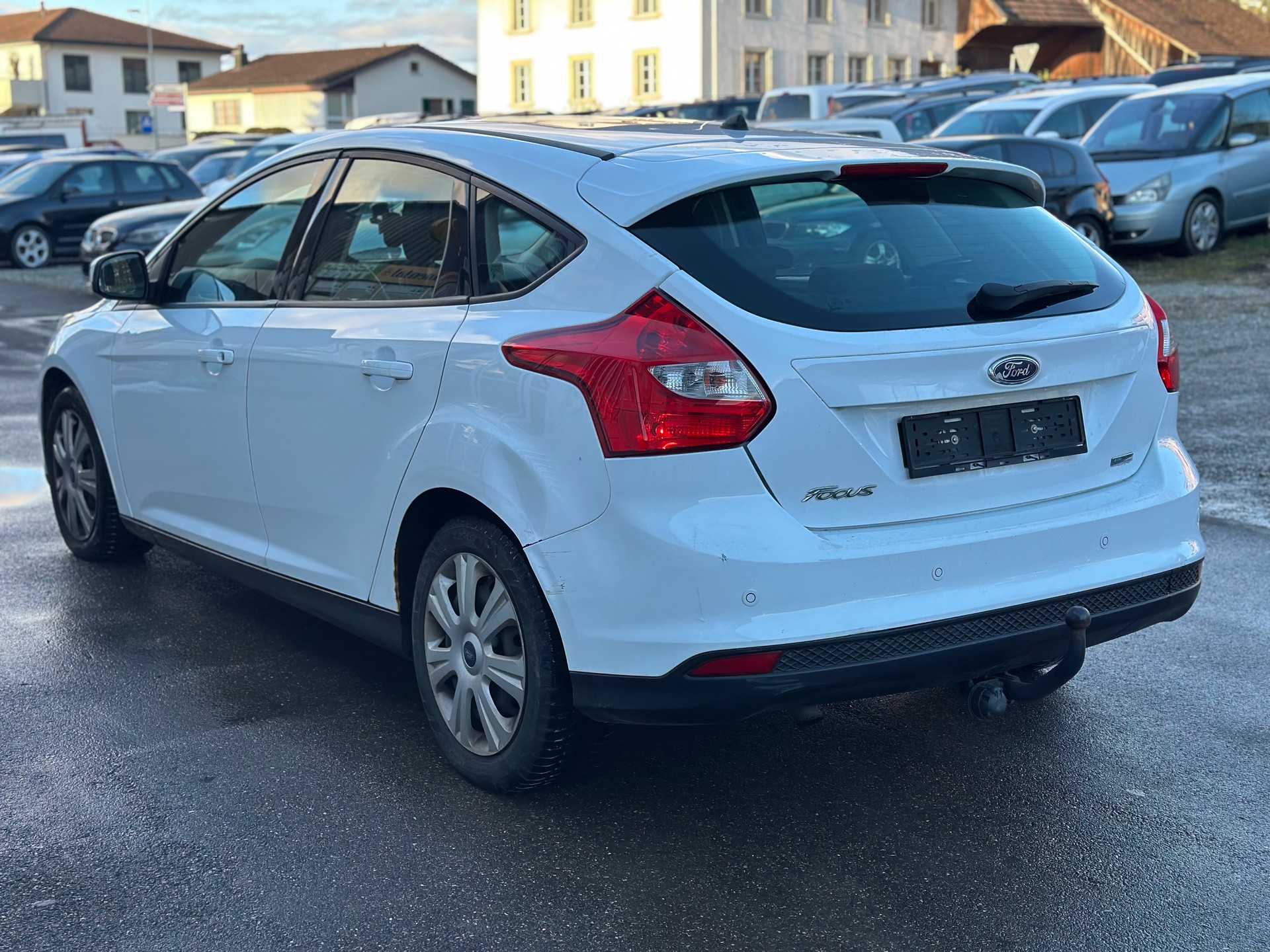 FORD Focus 1.0 SCTi Carving-image-4