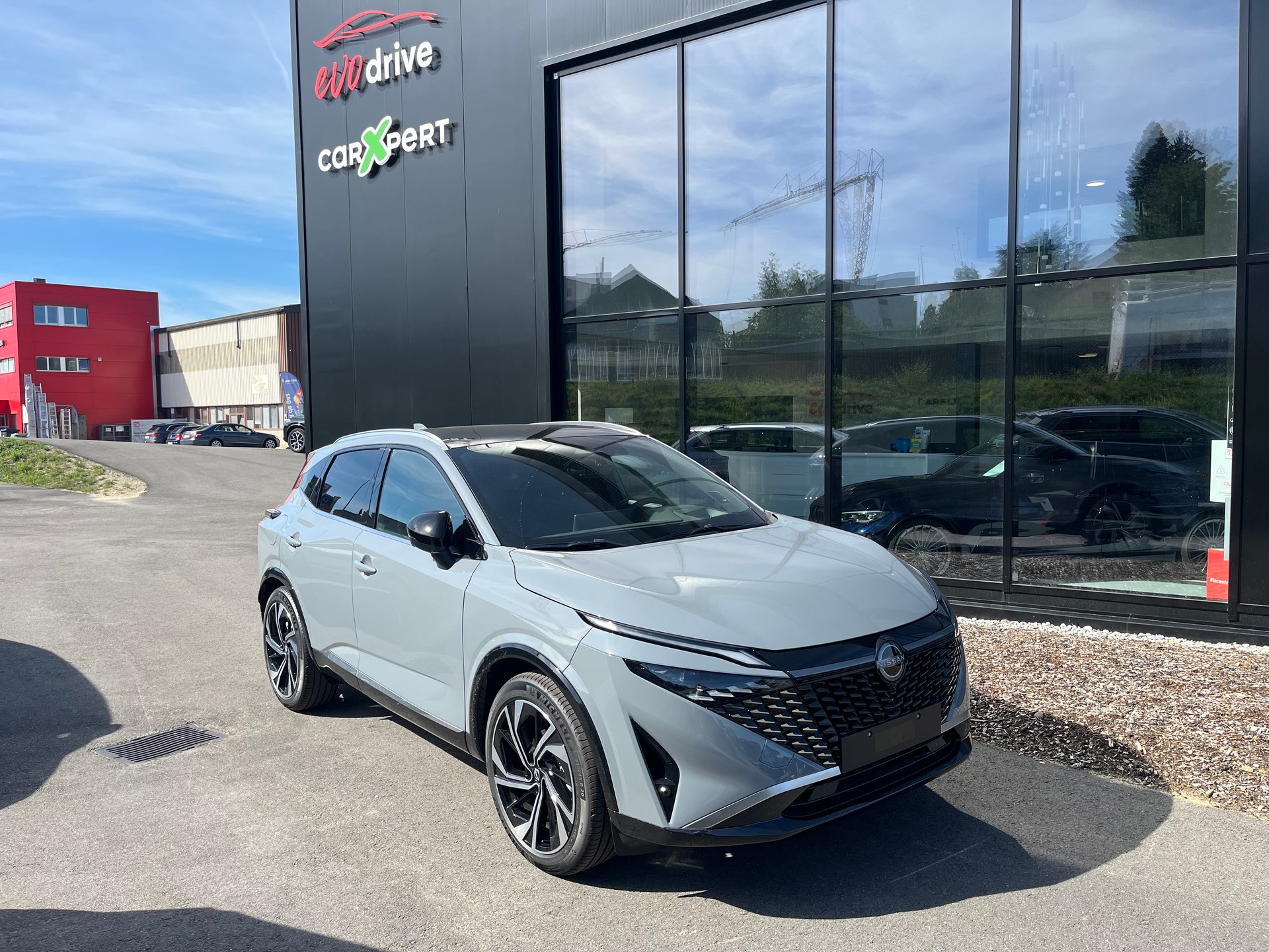 NISSAN Qashqai 1.3 DIG-T MHEV Tekna+ Xtronic 4x4